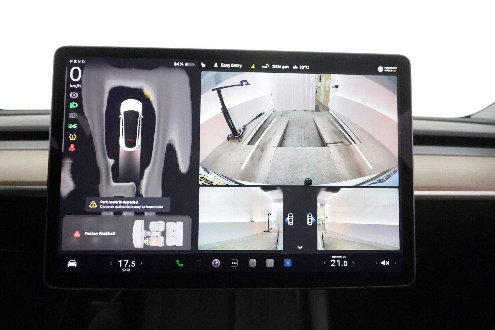 TESLA MODEL Y 2023 RWD * Koukku / ILP / ACC / Lasikatto / Premium Audio / P.Kamera / Matrix-LED / Muistipenkki / Kaistavahti *