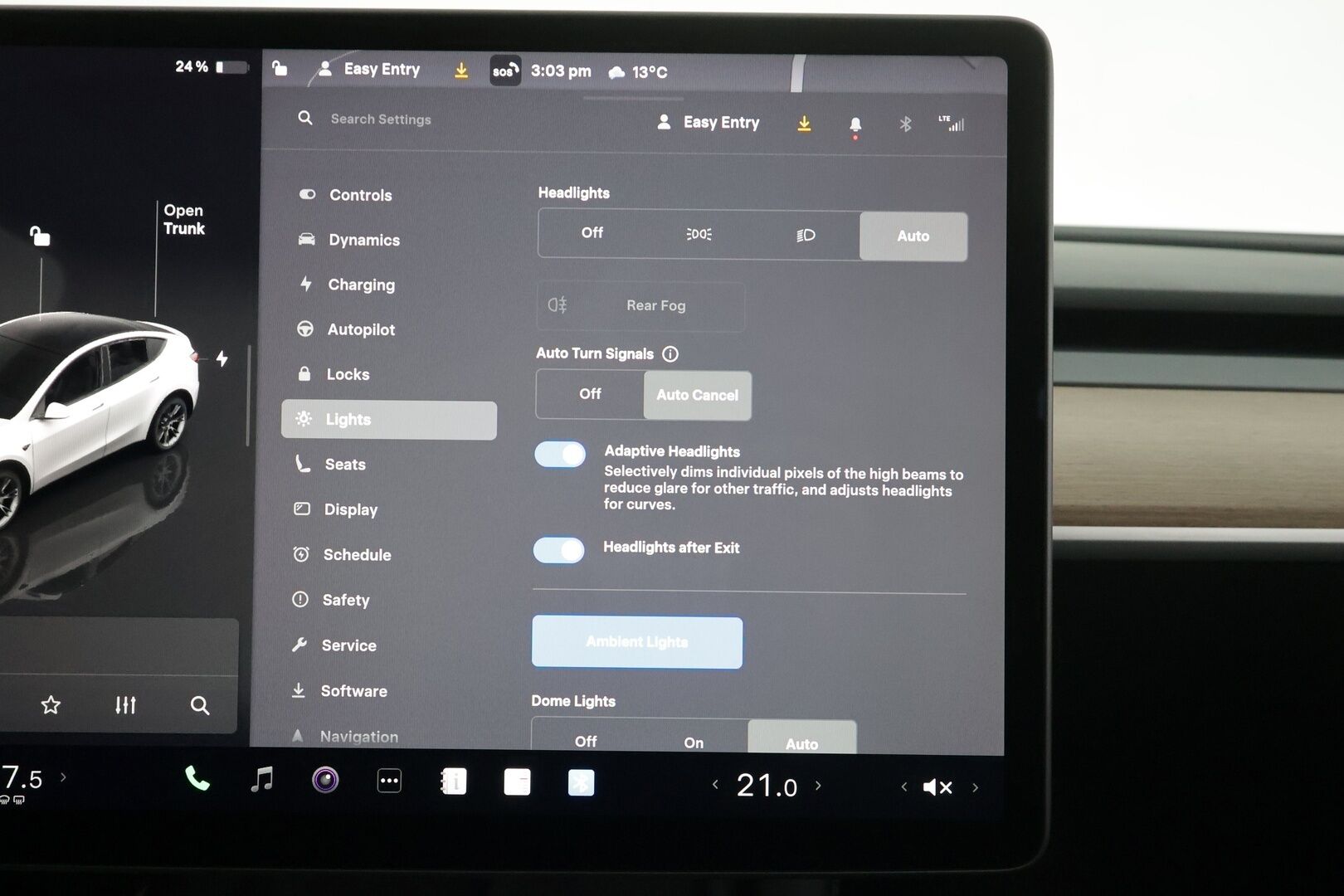 TESLA MODEL Y 2023 RWD * Vetokoukku / Lämpöpumppu / Lasikatto / Premium Audio / Peruutuskamera / Matrix LED / Muistipenkki / Kaistavahti - 2x Renkaat / Juuri tullut Tampereelle! - HULLUT AVAJAISHULINAT KORKOTARJOUS 3,29 %