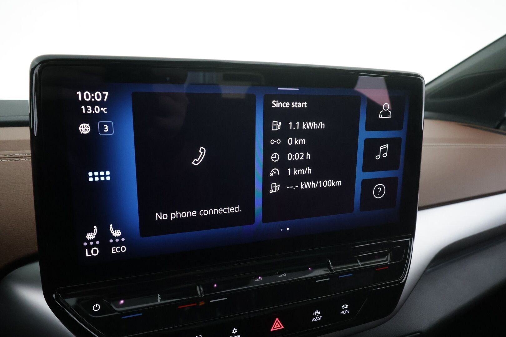 VOLKSWAGEN ID.4 2022 Pro Performance Tech 150 kW, akku 82 kWh * ACC / Matrix-LED / ILP / 360-Kamera / Panorama / Hierovat muistipenkit * - Merkkihuollettu / Kahdet renkaat