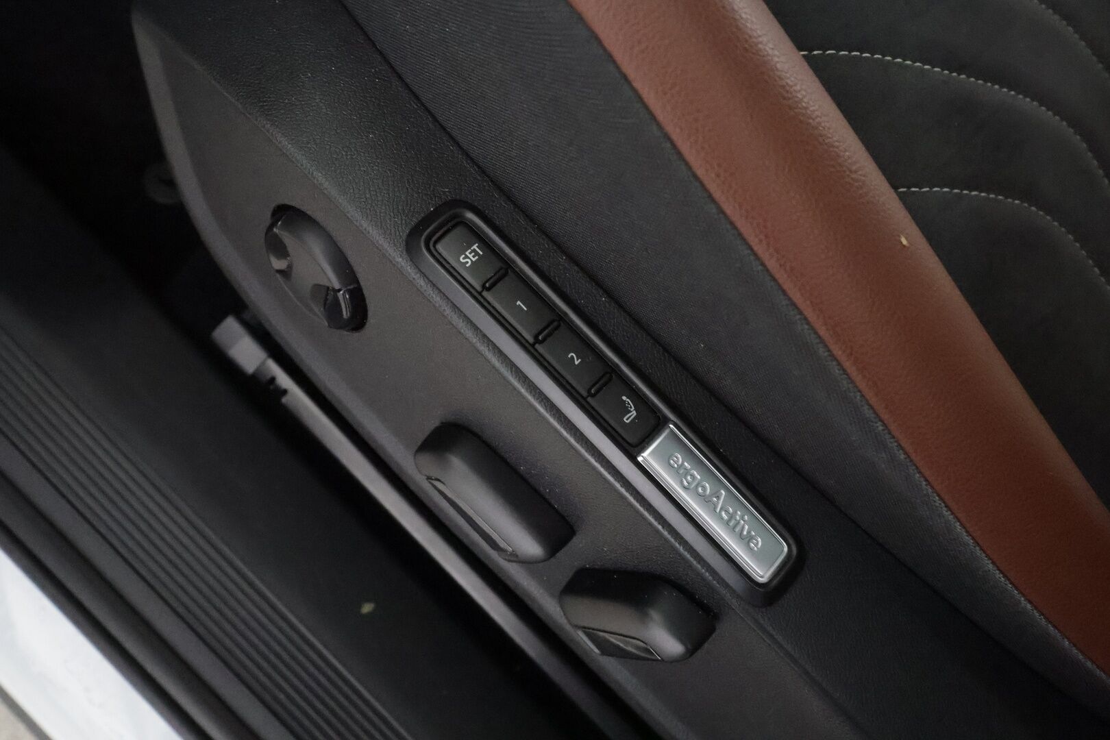 VOLKSWAGEN ID.4 2022 Pro Performance Tech 150 kW, akku 82 kWh * ACC / Matrix-LED / ILP / 360-Kamera / Panorama / Hierovat muistipenkit * - 360-Kamera / Panorama / Hierovat muistipenkit / Merkkihuollettu / Kahdet renkaat - HULLUT AVAJAISHULINAT KORKOTARJOUS 3,29 %