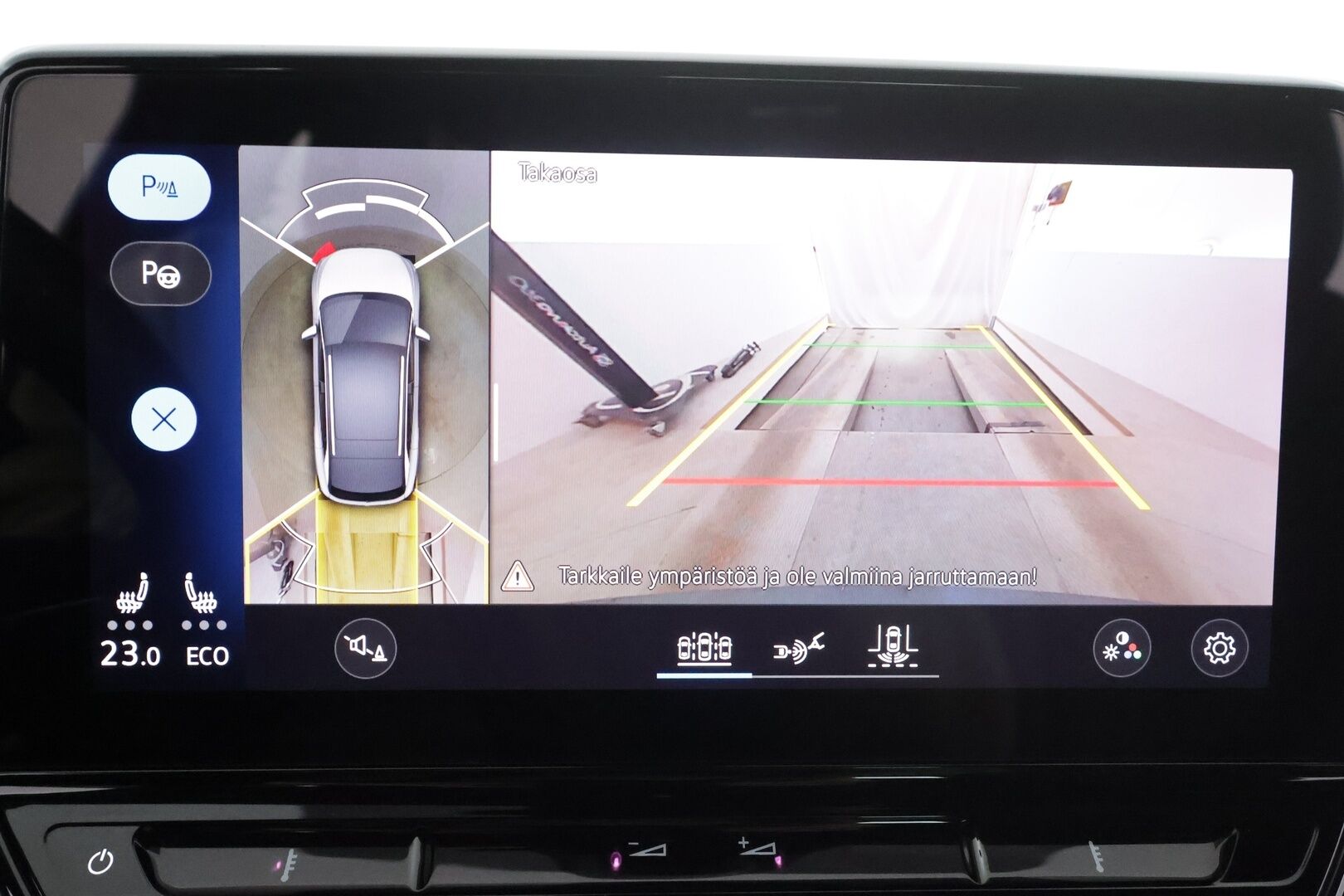 VOLKSWAGEN ID.4 2023 82kWh 150kW Pro Performance * ACC / ILP / LED / 360° / Hierovat sportit muistilla / Keyless / Apple & Android* - Merkkihuollettu / Kahdet Renkaat