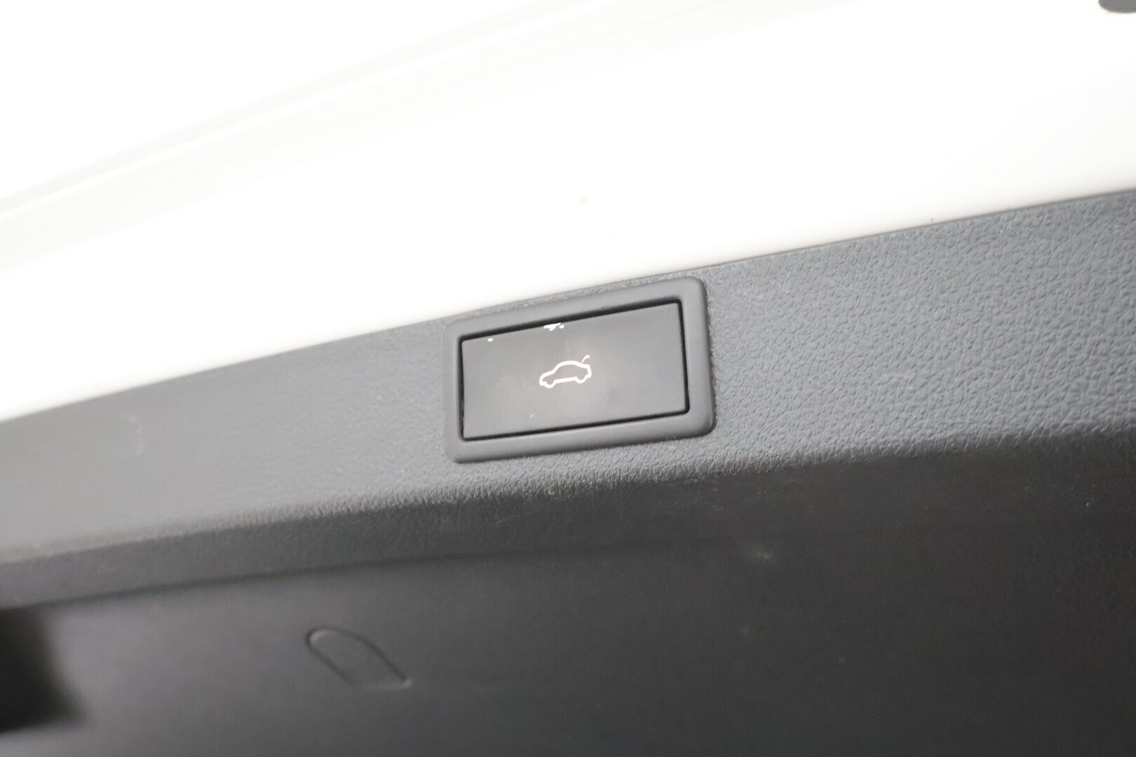 SKODA OCTAVIA 2022 Combi 2.0 TDI 150 4x4 Scout DSG * ACC / Webasto / Skoda crystal light / Koukku / P.kamera / Smartlink / Keyless* - Webasto / Merkkihuollettu / Kahdet renkaat - HULLUT AVAJAISHULINAT KORKOTARJOUS 3,29 %