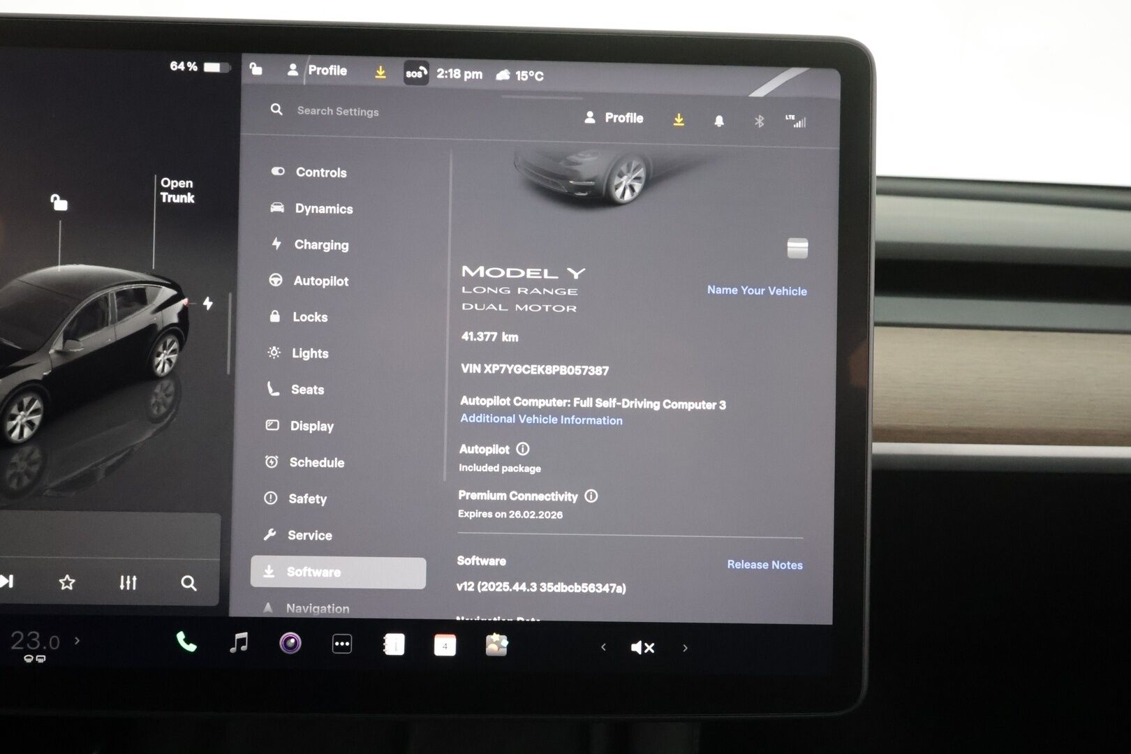 TESLA MODEL Y 2023 Long Range * ILP / ACC / Lasikatto / Matrix-LED / P.Kamera / Muistipenkki / Premium Audio / Navi / Keyless * - Akku kuntotarkastettu / 2x Latauskaapelit 