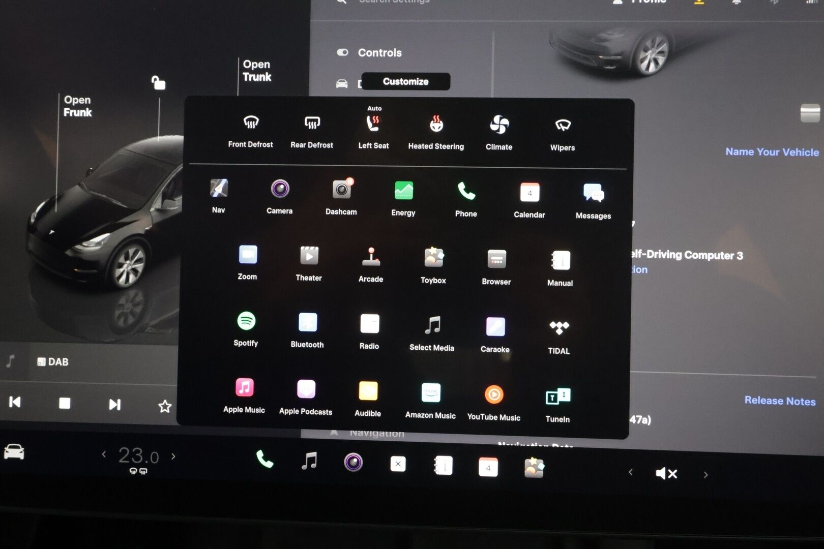 TESLA MODEL Y 2023 Long Range * ILP / ACC / Lasikatto / Matrix-LED / P.Kamera / Muistipenkki / Premium Audio / Navi / Keyless * - Akku kuntotarkastettu / 2x Latauskaapelit 