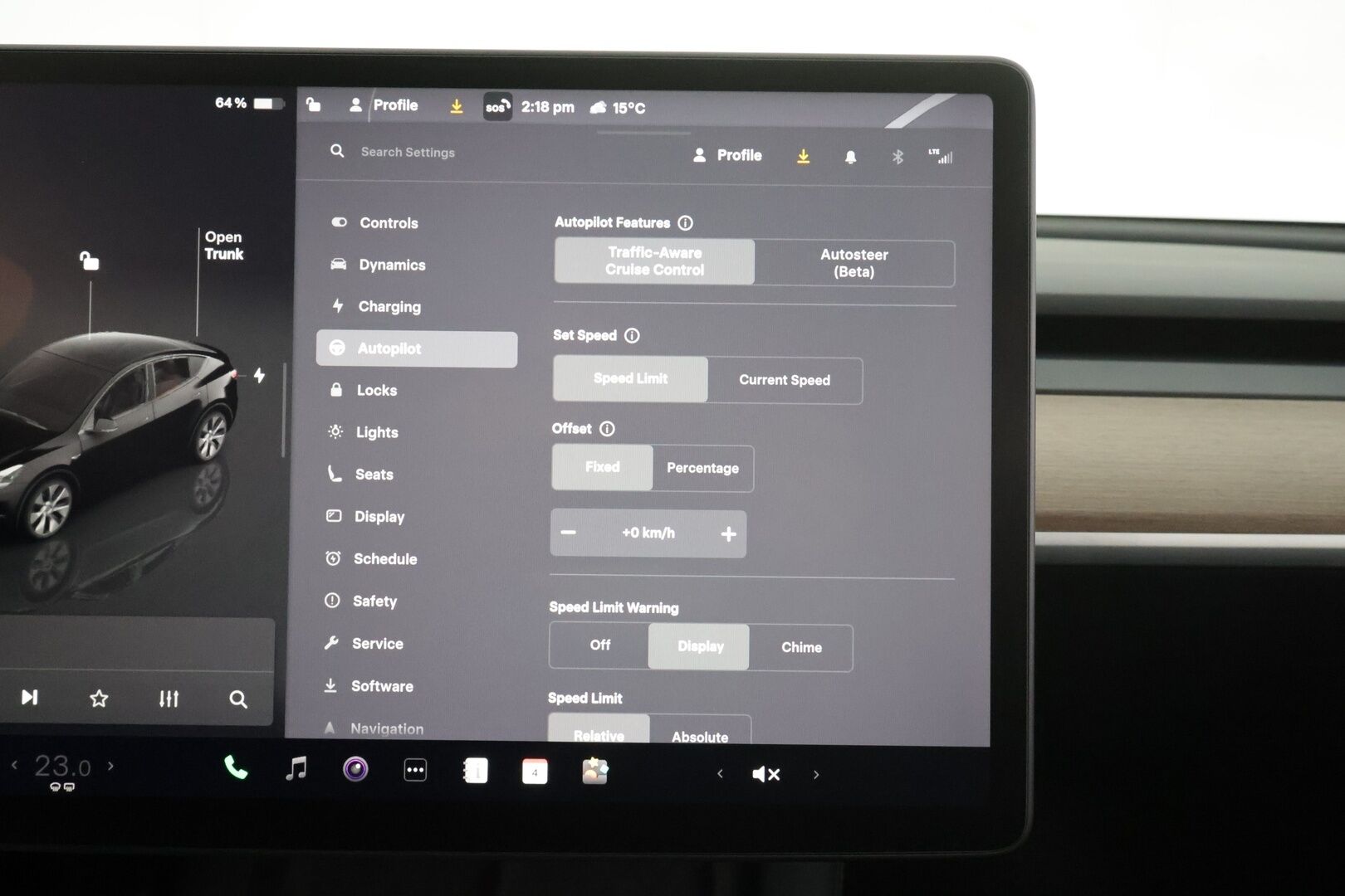 TESLA MODEL Y 2023 Long Range * ILP / ACC / Lasikatto / Matrix-LED / P.Kamera / Muistipenkki / Premium Audio / Navi / Keyless * - Akku kuntotarkastettu / 2x Latauskaapelit 