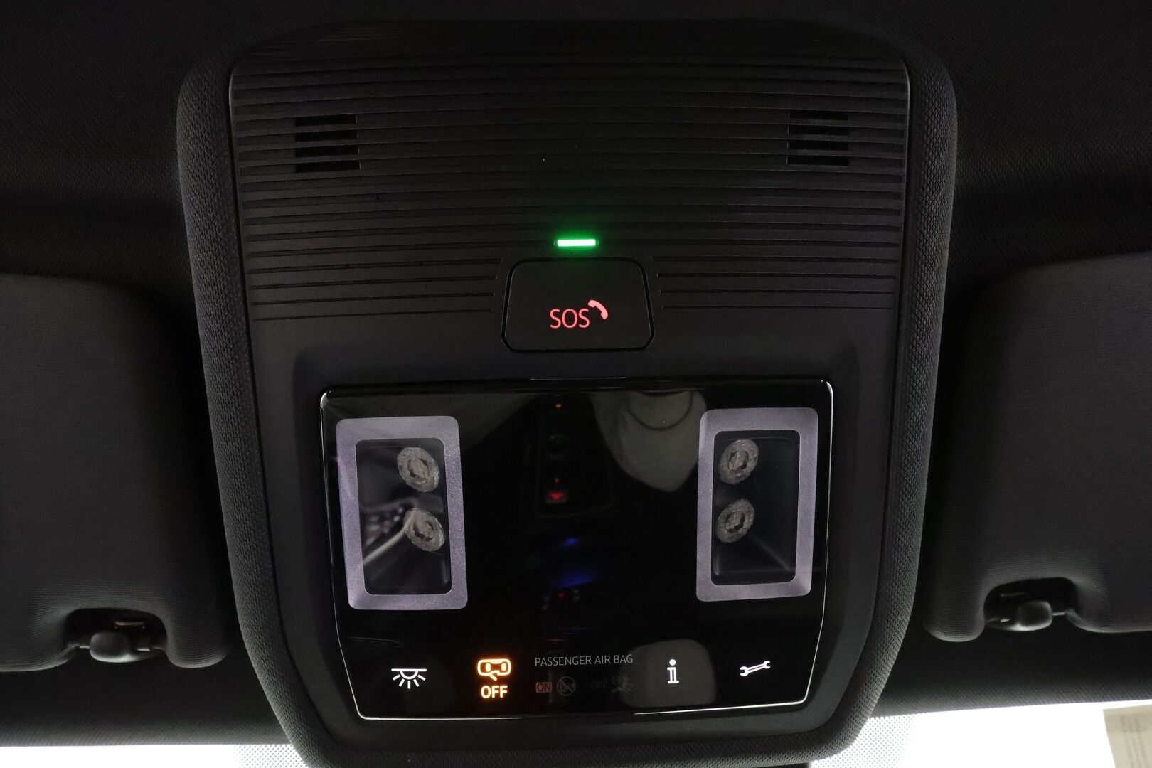 VOLKSWAGEN GOLF 2023 GTE 180kW (PHEV) DSG * ACC / Webasto / HUD / Muistipenkki / Ilmastoitu kuljettajan-istuin / Nahat / Keyless* - KATSO KUINKA EDULLISESTI TÄMÄ! / Merkkihuollettu / SoH 99% / ALV / Seuraava huolto 08/2026 - HULLUT AVAJAISHULINAT KORKOTARJOUS 3,29 %