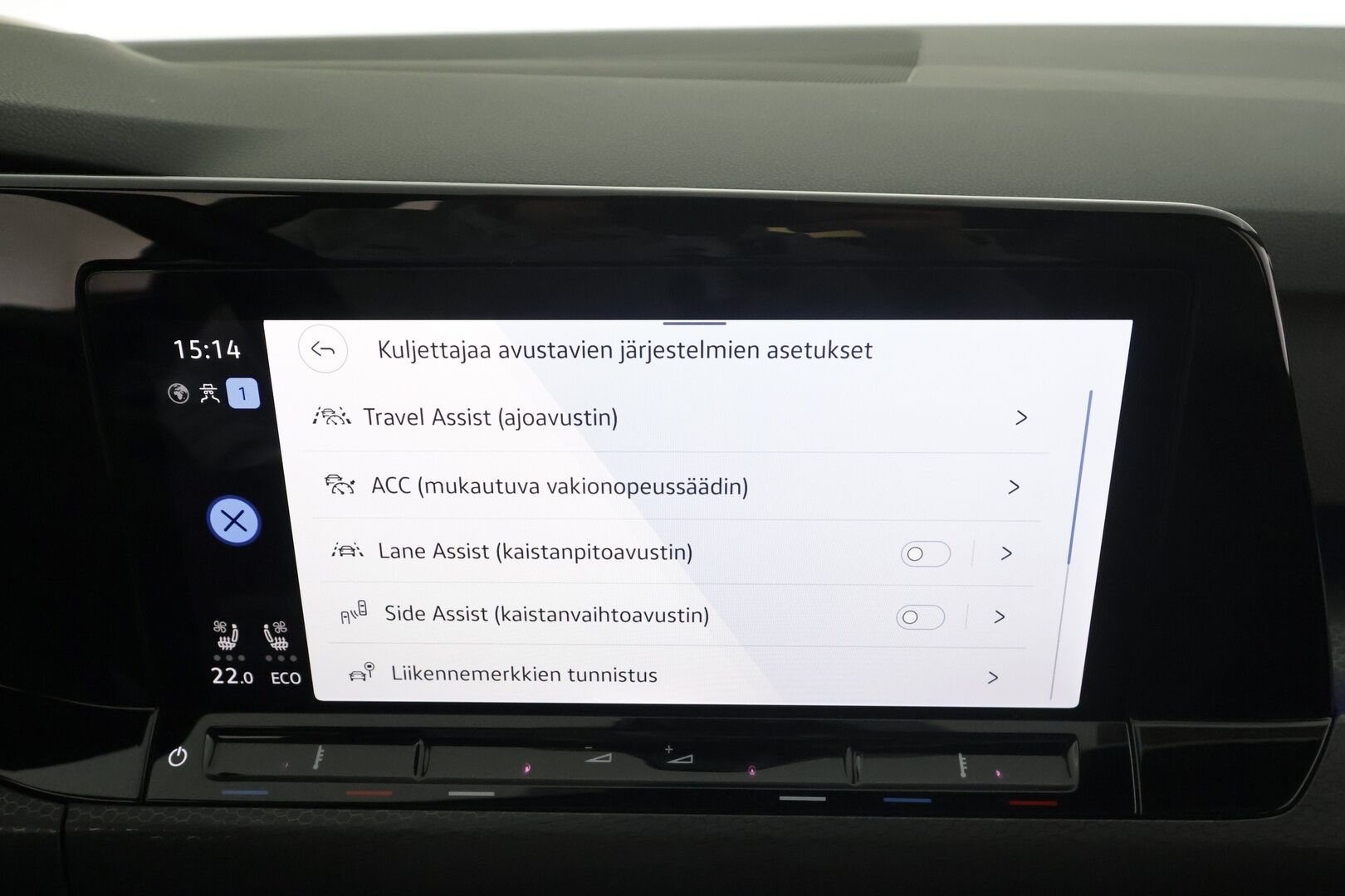 VOLKSWAGEN GOLF 2023 GTE 180kW (PHEV) DSG * ACC / Webasto / HUD / Muistipenkki / Ilmastoitu kuljettajan-istuin / Nahat / Keyless* - KATSO KUINKA EDULLISESTI TÄMÄ! / Merkkihuollettu / SoH 99% / ALV / Seuraava huolto 08/2026
