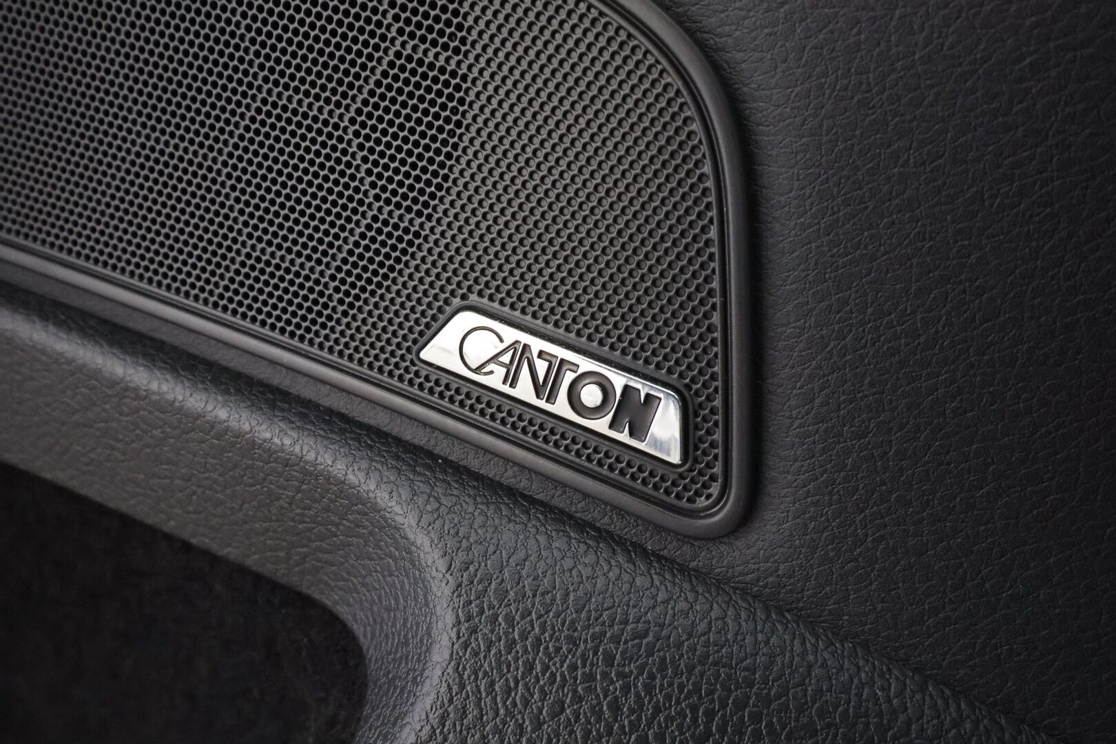 SKODA SUPERB 2021 Combi 2.0 TDI 200 4x4 Style DSG *Webasto / ACC / Matrix-LED / Koukku / Muistipenkki / Canton / P.Kamera / Keyless * - Nahkasisusta / Merkkihuollettu / Kahdet renkaat