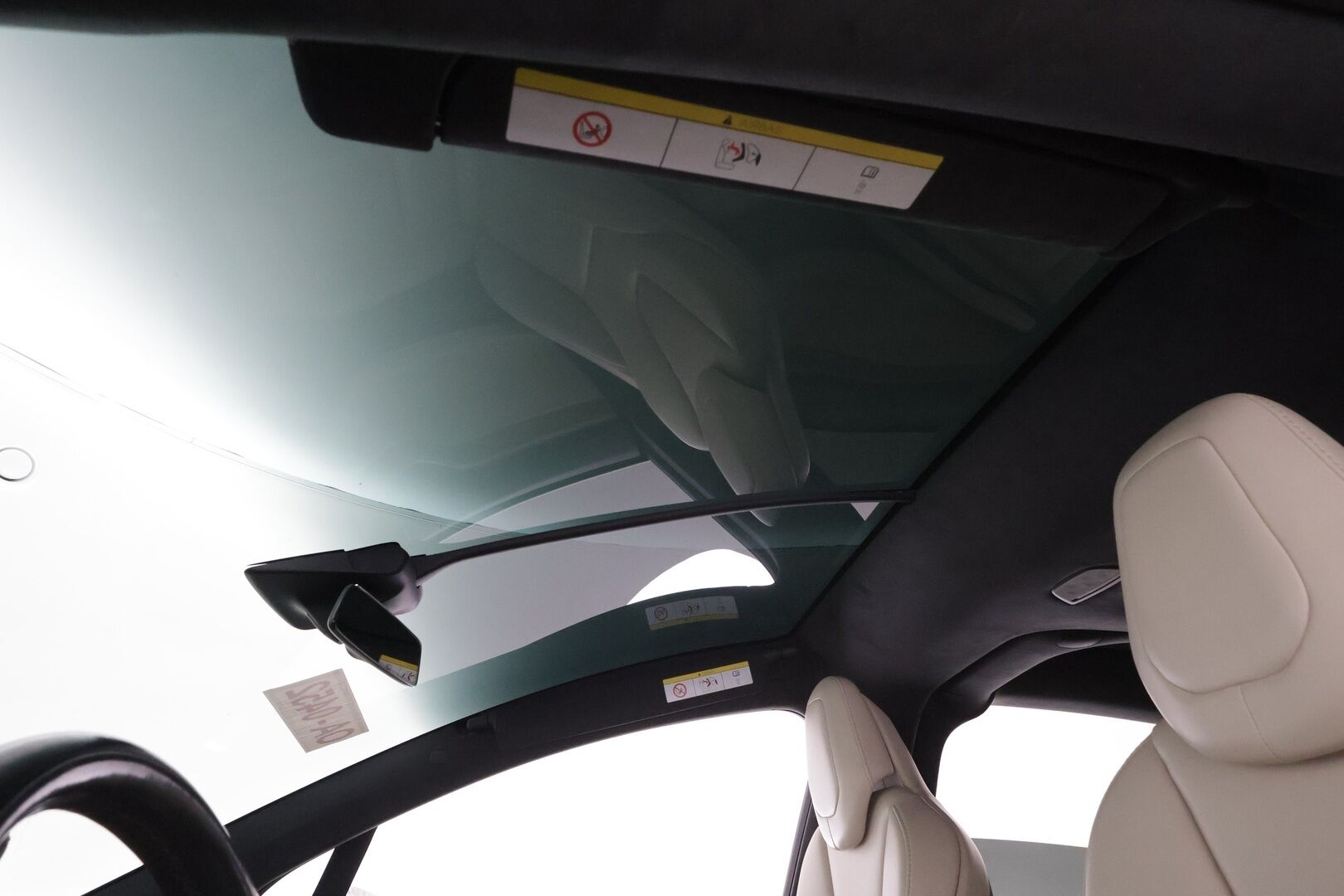 TESLA MODEL X 2019 Long Range AWD 6-P * Ilma-alusta / ACC / LED / P.Kamera / Koukku / Kaistavahti / Keyless * - 2x Latauskaapelit