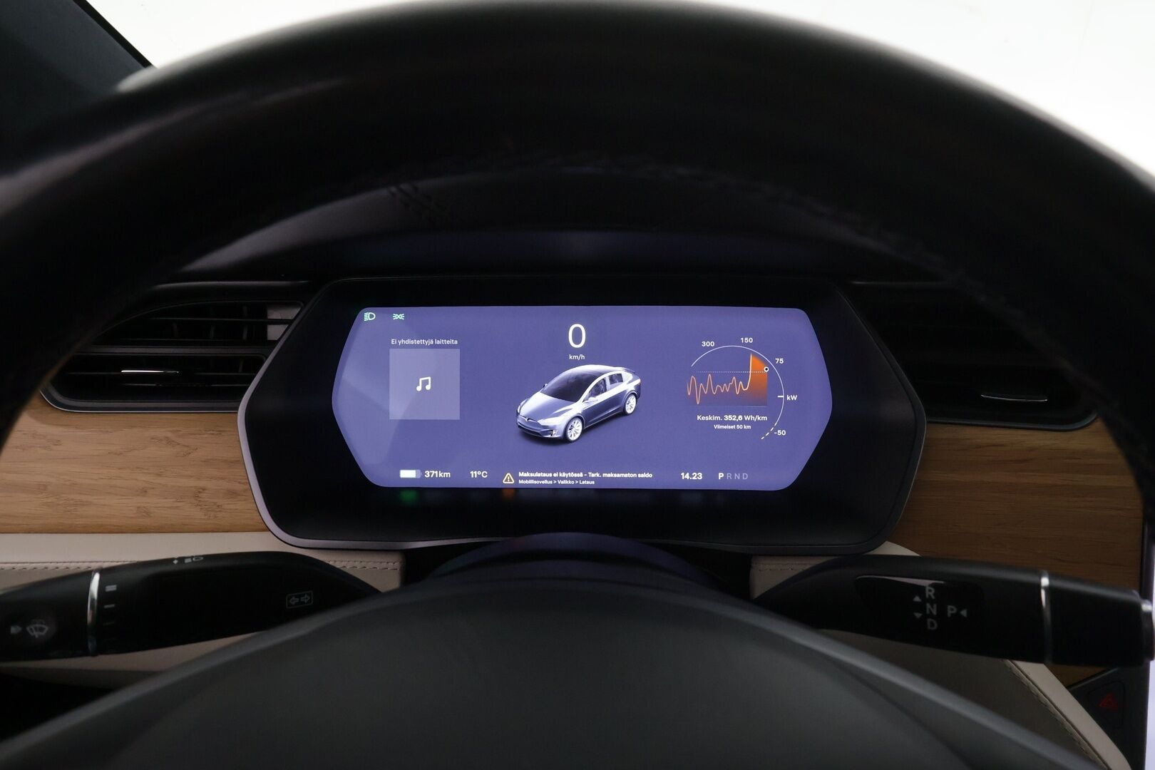 TESLA MODEL X 2019 Long Range AWD 6-P * Ilma-alusta / ACC / LED / P.Kamera / Koukku / Kaistavahti / Keyless * - 2x Latauskaapelit