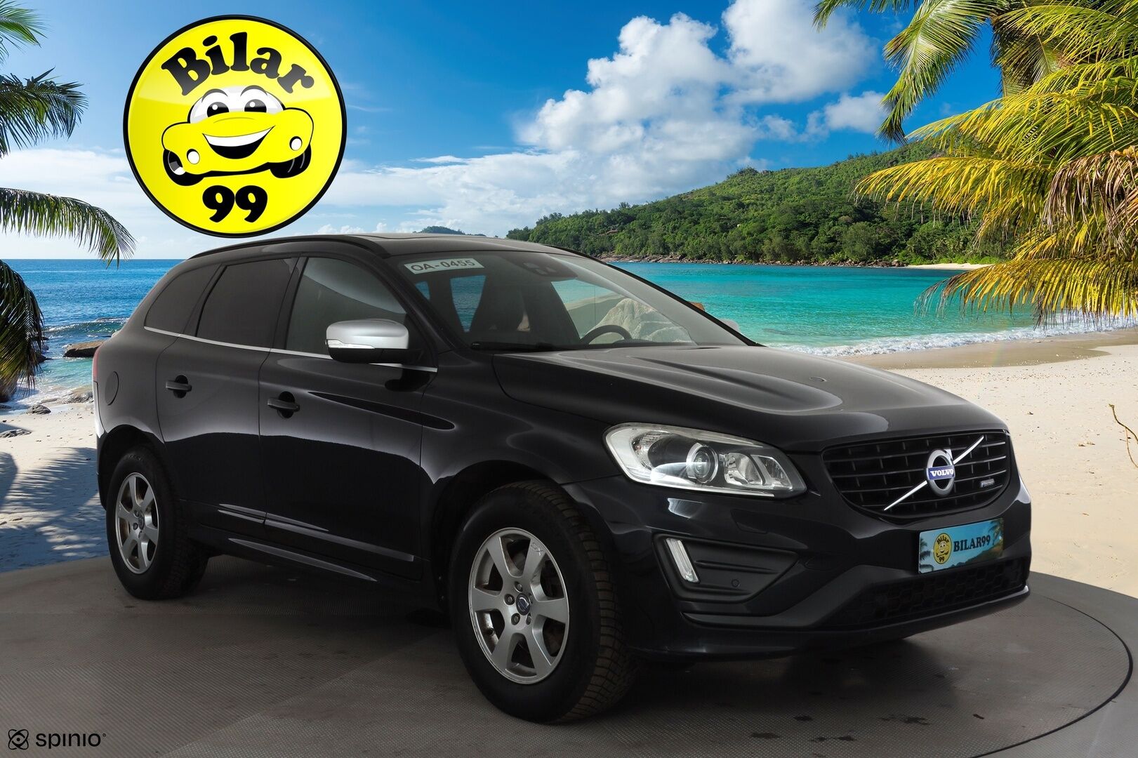 Volvo XC60 2015 D4 AWD R-Design aut * ACC / Panorama / Nahat / P.tutkat / Webasto / Blis ** - 2x Volvo alut huippurenkailla / Merkkihuollettu R-Design pienillä metreillä! - HULLUT AVAJAISHULINAT KORKOTARJOUS 3,29 %