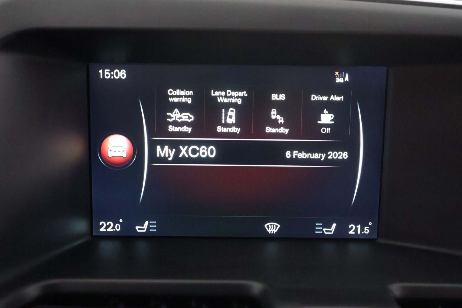 Volvo XC60 2015 D4 AWD R-Design aut * ACC / Panorama / Nahat / P.tutkat / Webasto / Blis ** - 2x Volvo alut huippurenkailla / Merkkihuollettu R-Design pienillä metreillä! - HULLUT AVAJAISHULINAT KORKOTARJOUS 3,29 %