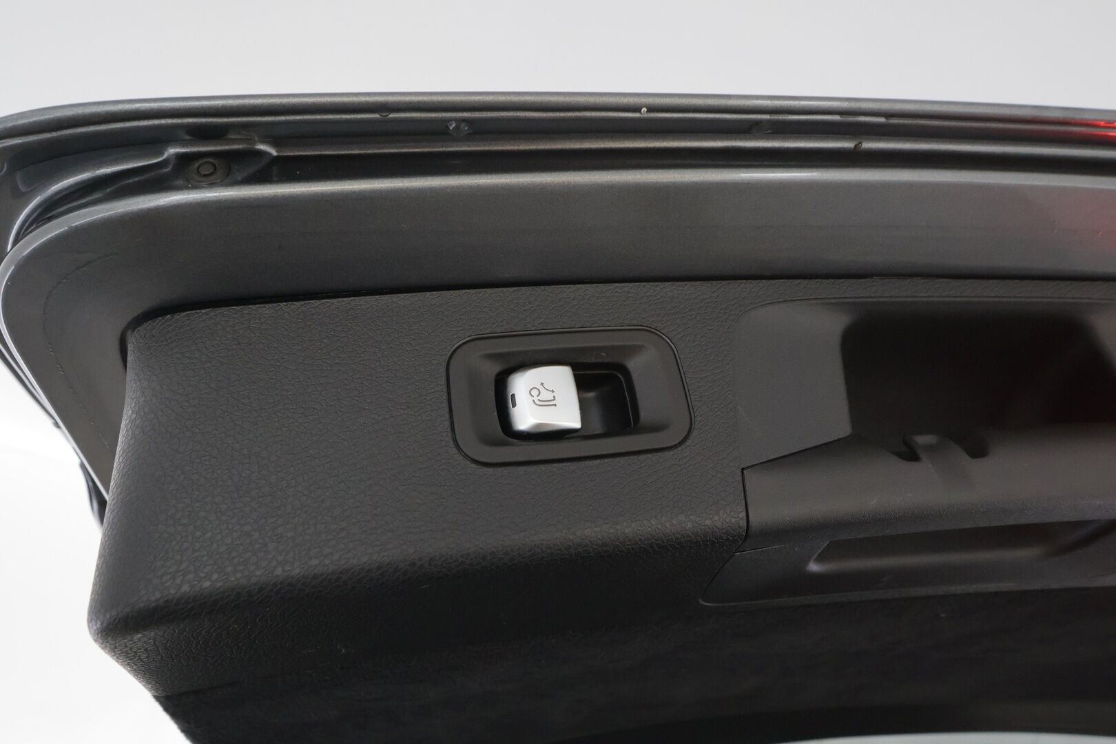 MERCEDES-BENZ E 2019 220 d 4Matic A  AMG * Widescreen / Vakkari / Webasto / Koukku / Panorama / Osasähköt / P.kamera * - Merkkihuollettu / Kahdet Renkaat - HULLUT AVAJAISHULINAT KORKOTARJOUS 3,29 %