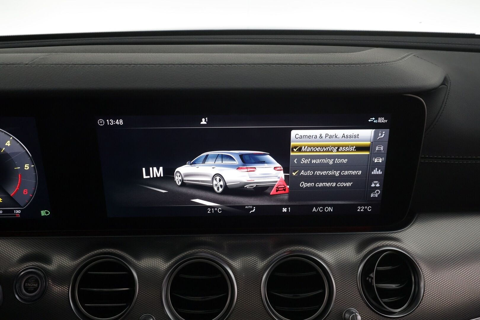 MERCEDES-BENZ E 2019 220 d 4Matic A  AMG * Widescreen / Vakkari / Webasto / Koukku / Panorama / Osasähköt / P.kamera * -  Merkkihuollettu / Kahdet Renkaat