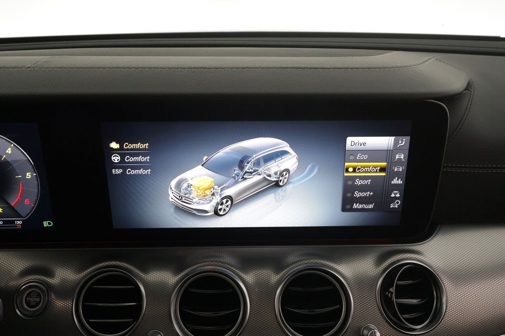 MERCEDES-BENZ E 2019 220 d 4Matic A  AMG * Widescreen / Vakkari / Webasto / Koukku / Panorama / Osasähköt / P.kamera * -  Merkkihuollettu / Kahdet Renkaat