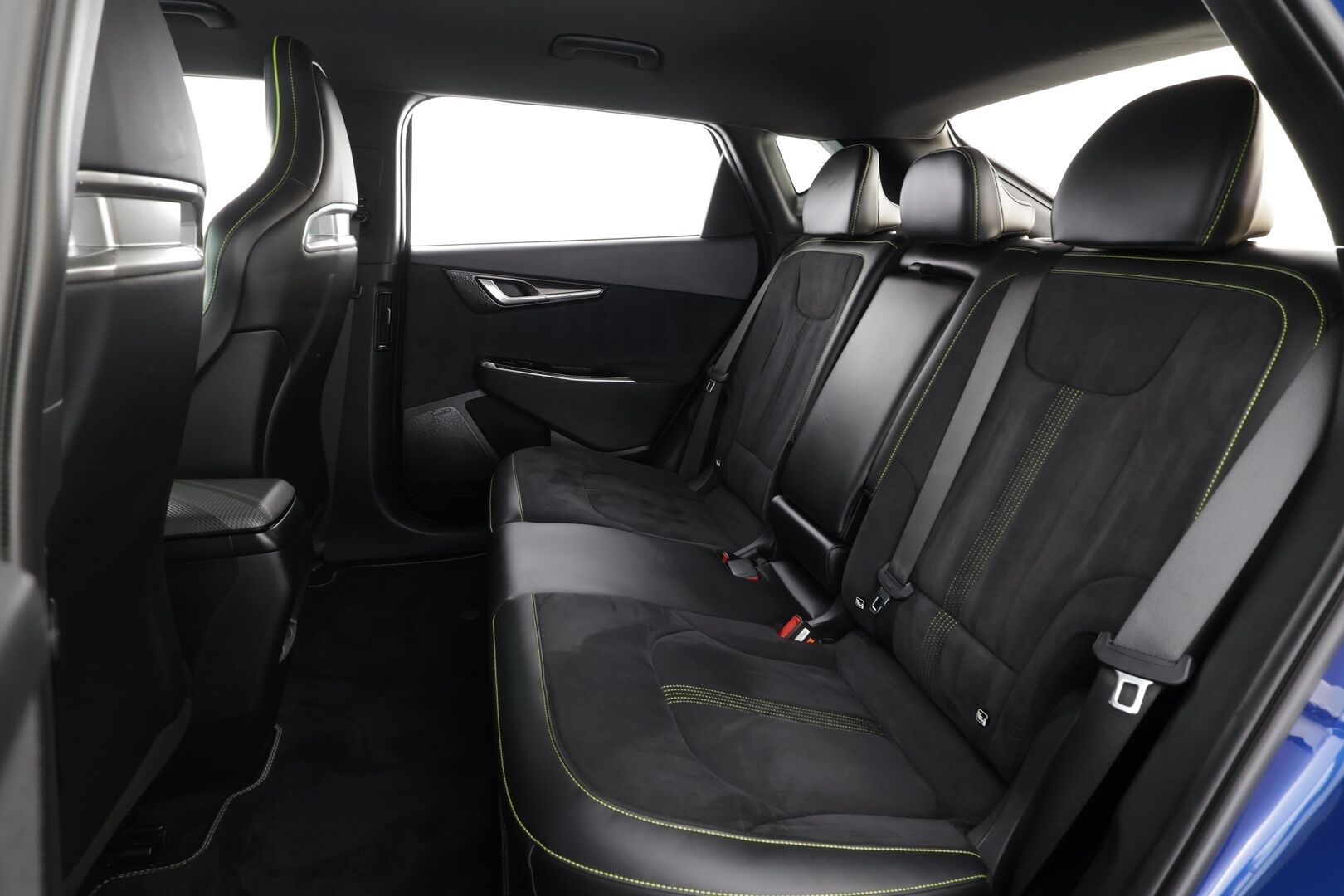 KIA EV6 2023 GT AWD 585hv * ACC / ILP / HUD / 360° / Adapt.LED / Meridian / Sporttipenkit * - Akku kuntotarkastettu / Merkkihuollettu - HULLUT AVAJAISHULINAT KORKOTARJOUS 3,29 %