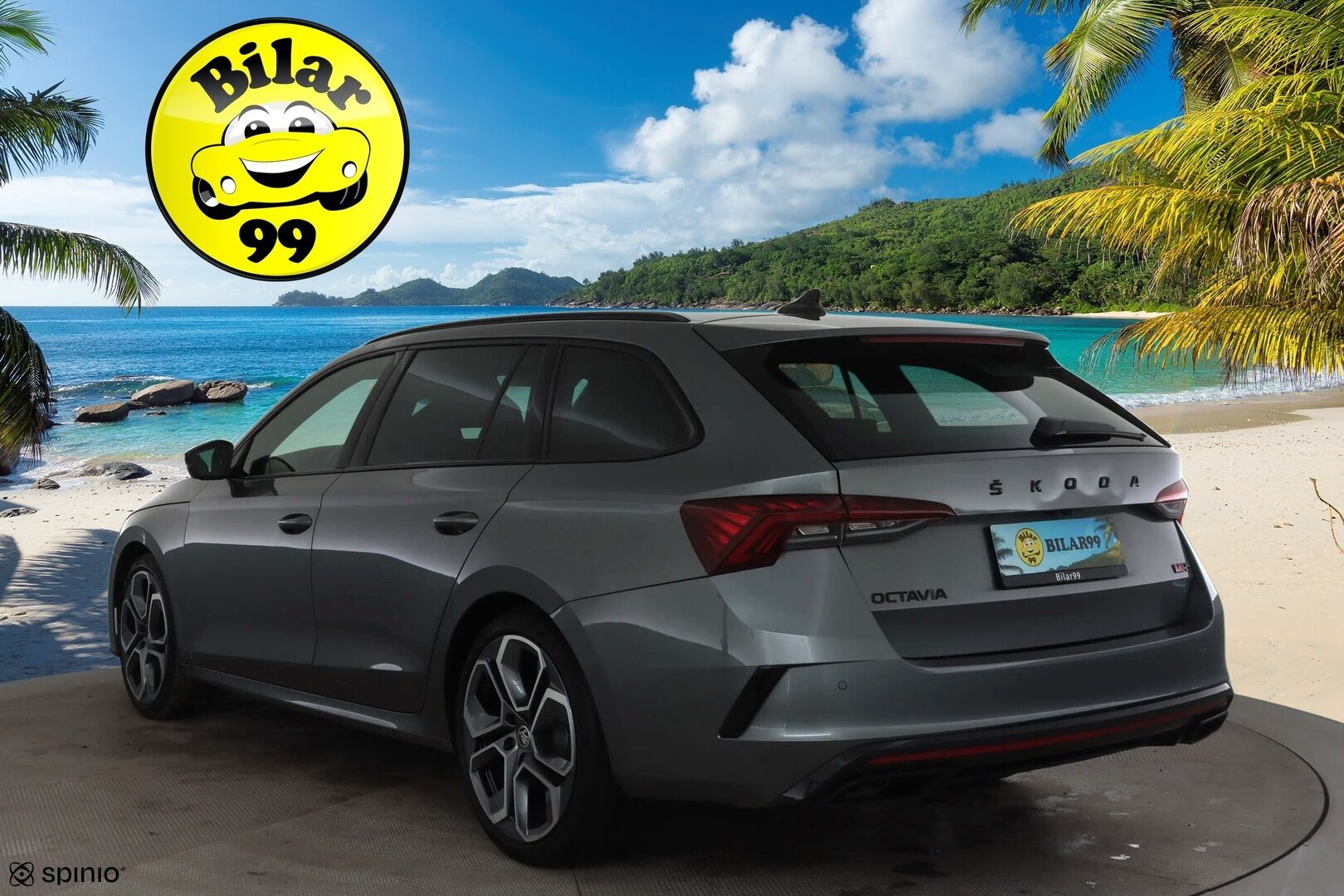 SKODA OCTAVIA 2023 Combi 2.0 TDI RS 4x4 147kW * ACC / Webasto / Koukku / P.kamera / Matrix-LED / Apple&Android * - Merkkihuollettu / Kahdet renkaat