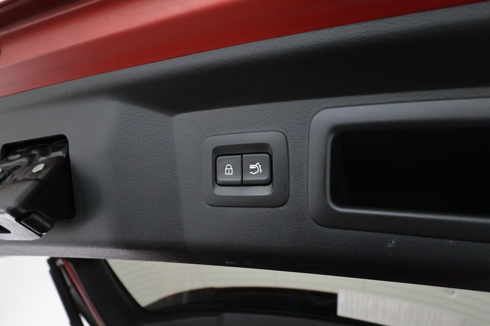 MAZDA CX-60 2022 2.5 PHEV 8AT AWD Homura * ACC / HUD / Bose / 360° / Ilmastoidut nahat / KeylessGo / Muistipenkki / Navi * - Akku kuntotarkastettu SoH 93% / Kahdet renkaat aluvanteilla / Merkkihuollettu