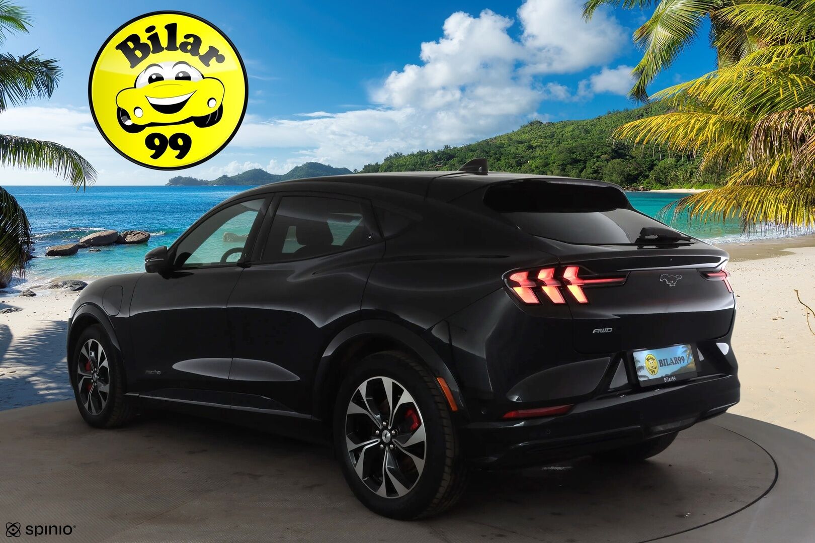 FORD MUSTANG MACH-E 2022 351hv A1 AWD * B&O / ACC / LED / 360 / Muistipenkki / Navi / Kaistavahti / Keyless * - 2x Latauskaapelit