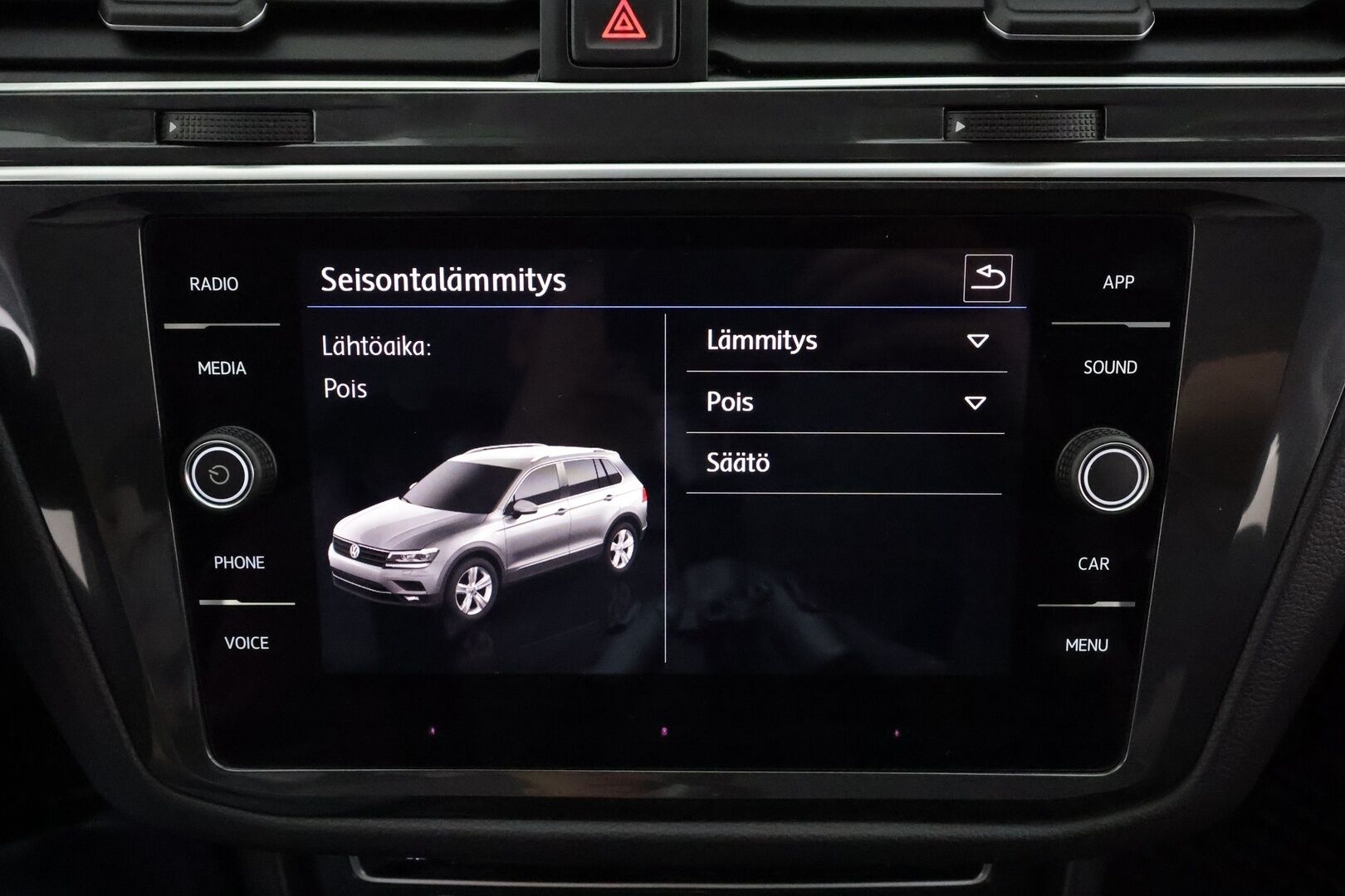 VOLKSWAGEN TIGUAN 2018 Comfortline 2,0 TDI SCR 140 kW 4MOTION DSG * Webasto / ACC / LED / P.Kamera / Digimittaristo / Keyless * - Merkkihuollot / Kahdet renkaat aluvanteilla / Tehokkaampi moottori - HULLUT AVAJAISHULINAT KORKOTARJOUS 3,29 %