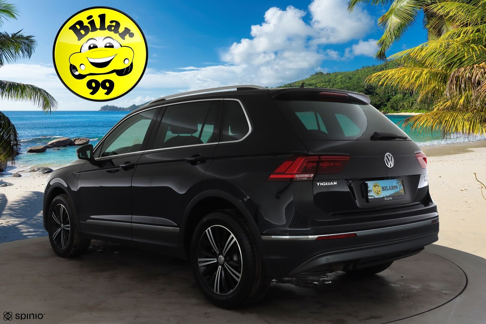 VOLKSWAGEN TIGUAN 2018 Comfortline 2,0 TDI SCR 140 kW 4MOTION DSG - | Webasto | ACC | LED | P.Kamera | Digimittaristo | Keyless |