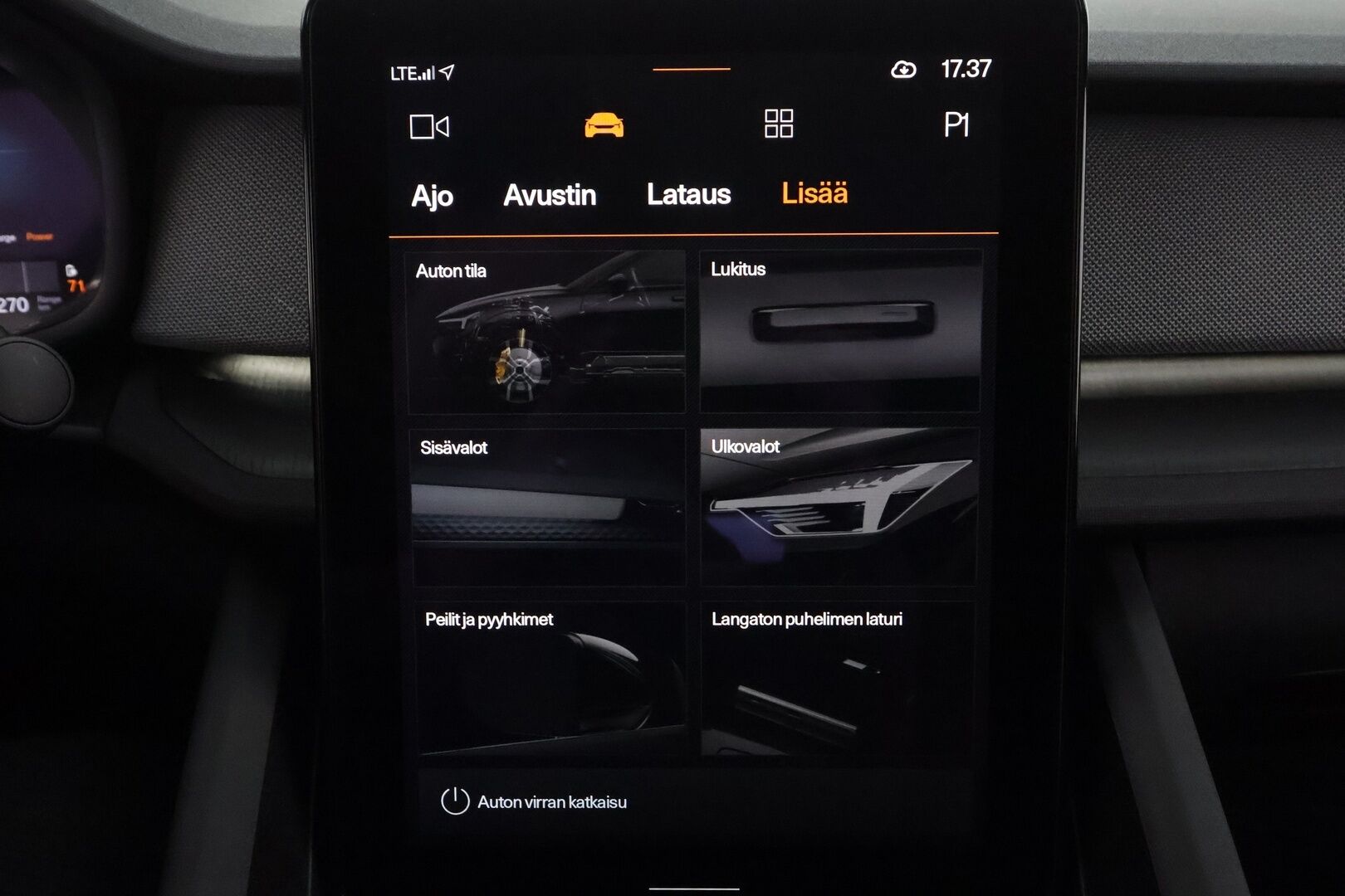 POLESTAR 2 2023 Long Range Dual Motor * Koukku / ILP / H&K / 360° / LED / ACC / Lasikatto / Sportpenkki Muistilla / Navi * - Akku kuntotarkastettu / 2x Latauskaapelit / Kahdet renkaat aluvanteilla