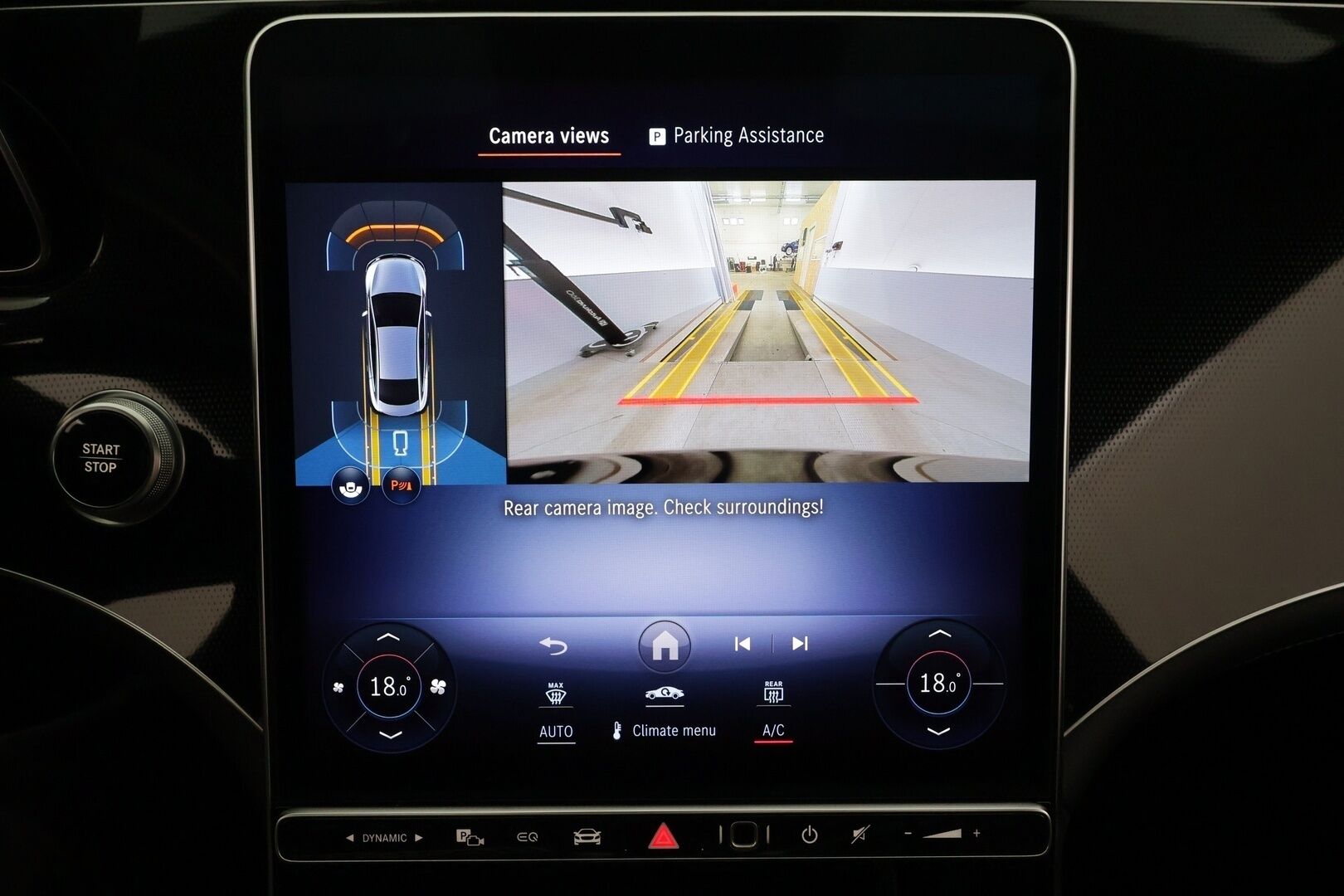 MERCEDES-BENZ EQE 2025 300 * AMG Styling / Distronic Pro / HUD / Lämpöpumppu / Muistipenkit / Panorama / P.Kamera / Nahkasisusta / KeylessGo * - Akku kuntotarkastettu 