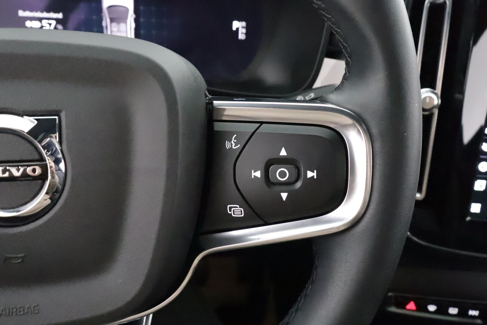 Volvo C40 2023 Recharge Twin Ultimate aut * ACC / 360° / ILP / H&K / Muistipenkki / Lasikatto / Puolinahat / BLIS / KeylessGo *