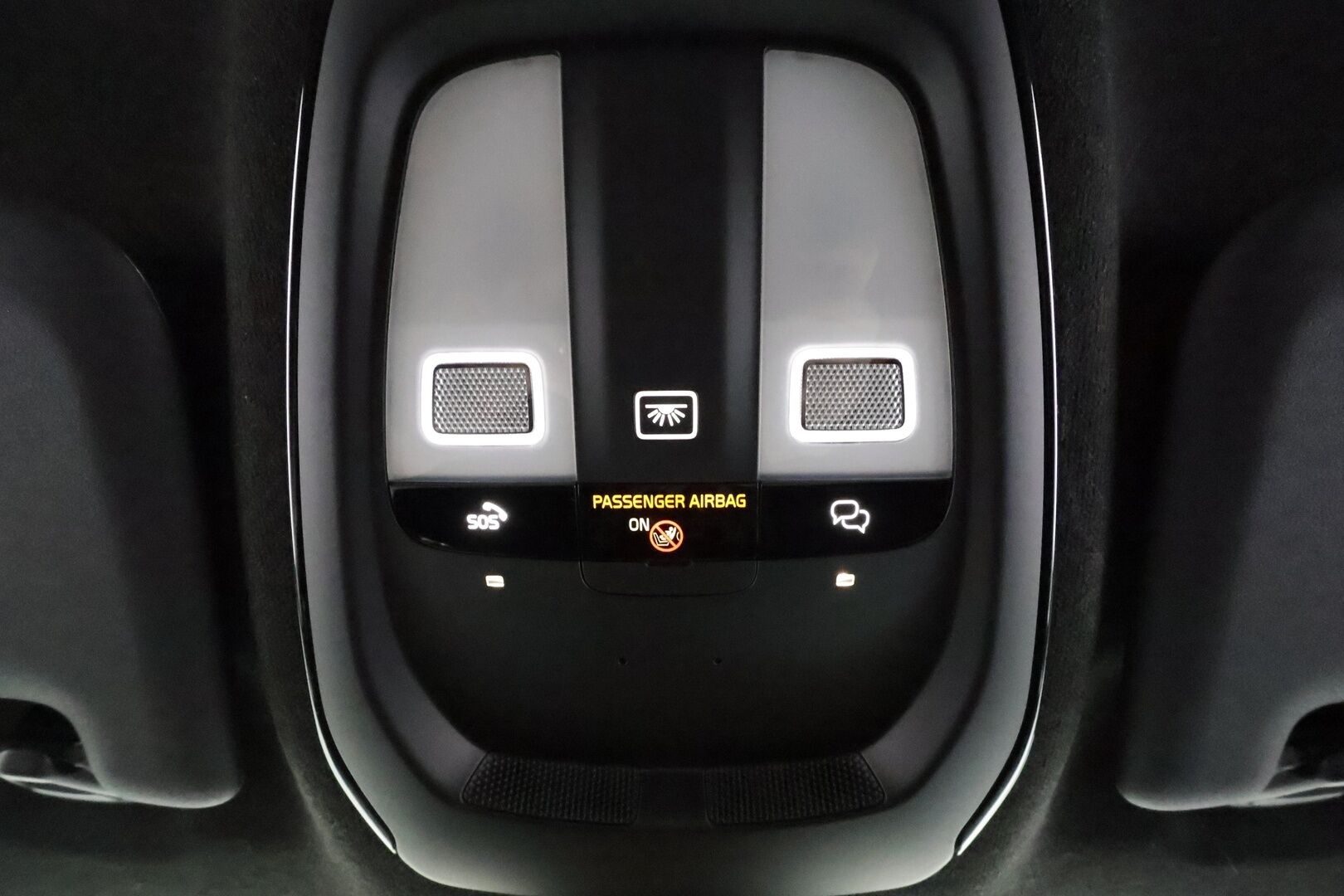 Volvo C40 2023 Recharge Twin Ultimate aut * ACC / 360° / ILP / H&K / Muistipenkki / Lasikatto / Puolinahat / BLIS / KeylessGo *