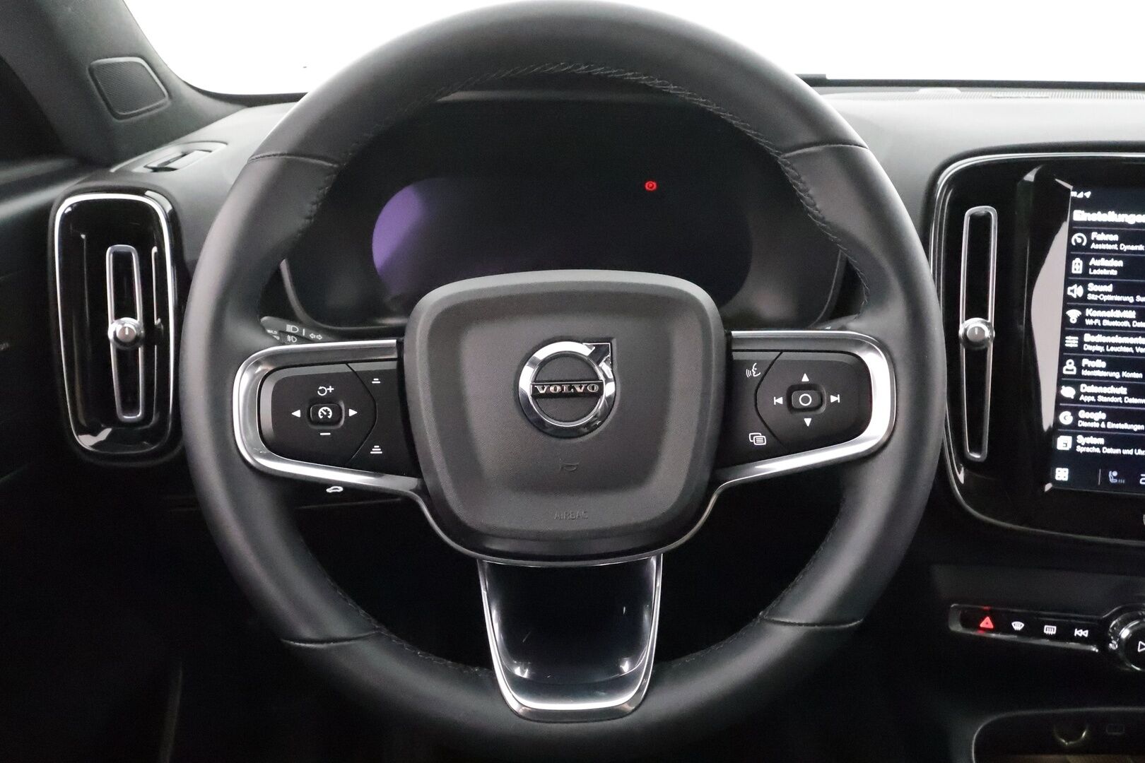 Volvo C40 2023 Recharge Twin Ultimate aut * ACC / 360° / ILP / H&K / Muistipenkki / Lasikatto / Puolinahat / BLIS / KeylessGo *