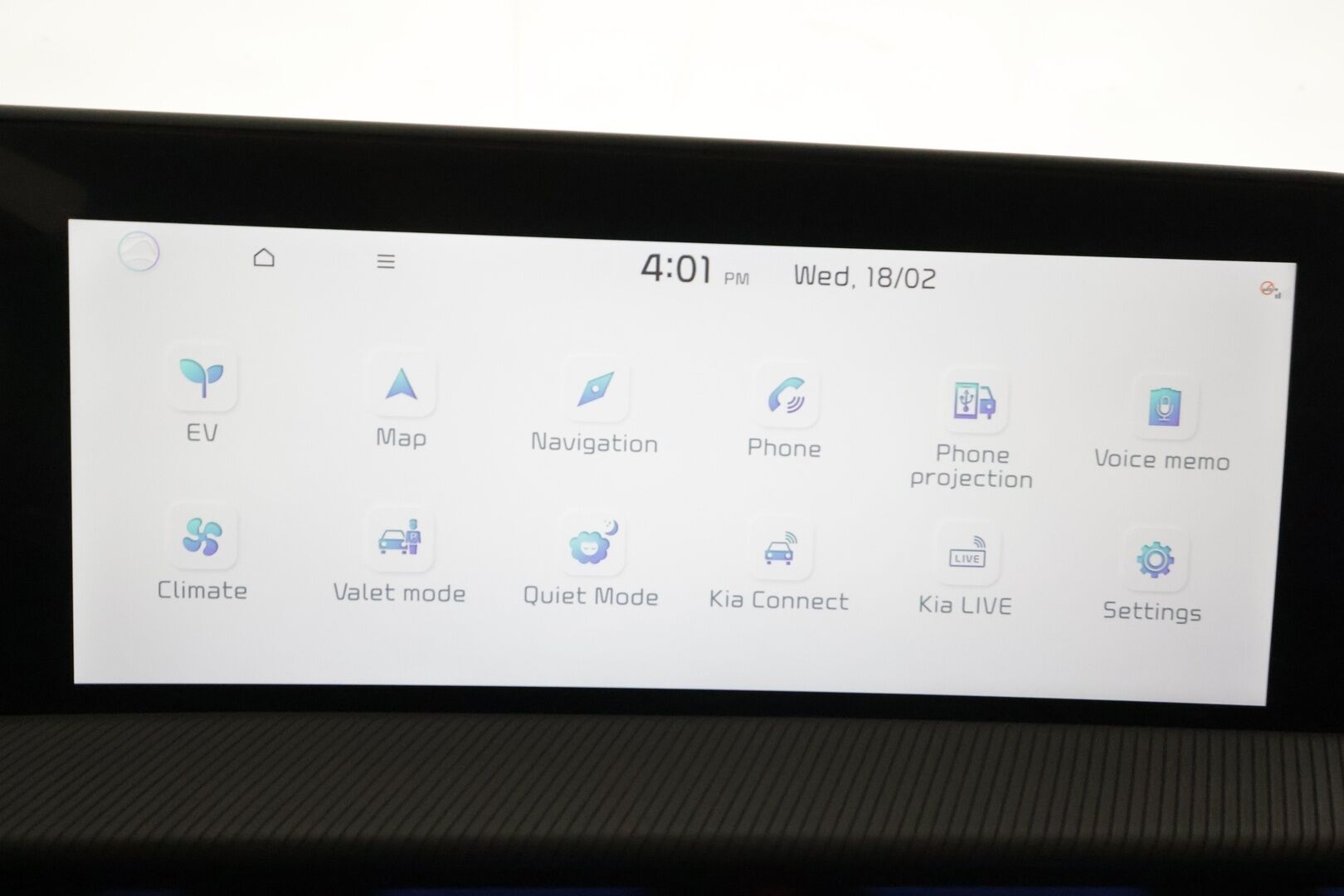 KIA EV6 2023 GT-Line AWD * ACC / Koukku / ILP / LED / 360 / Ilmastoitu Muistipenkki / Navi / Keyless * - Kahdet renkaat aluvanteilla / Merkkihuollettu