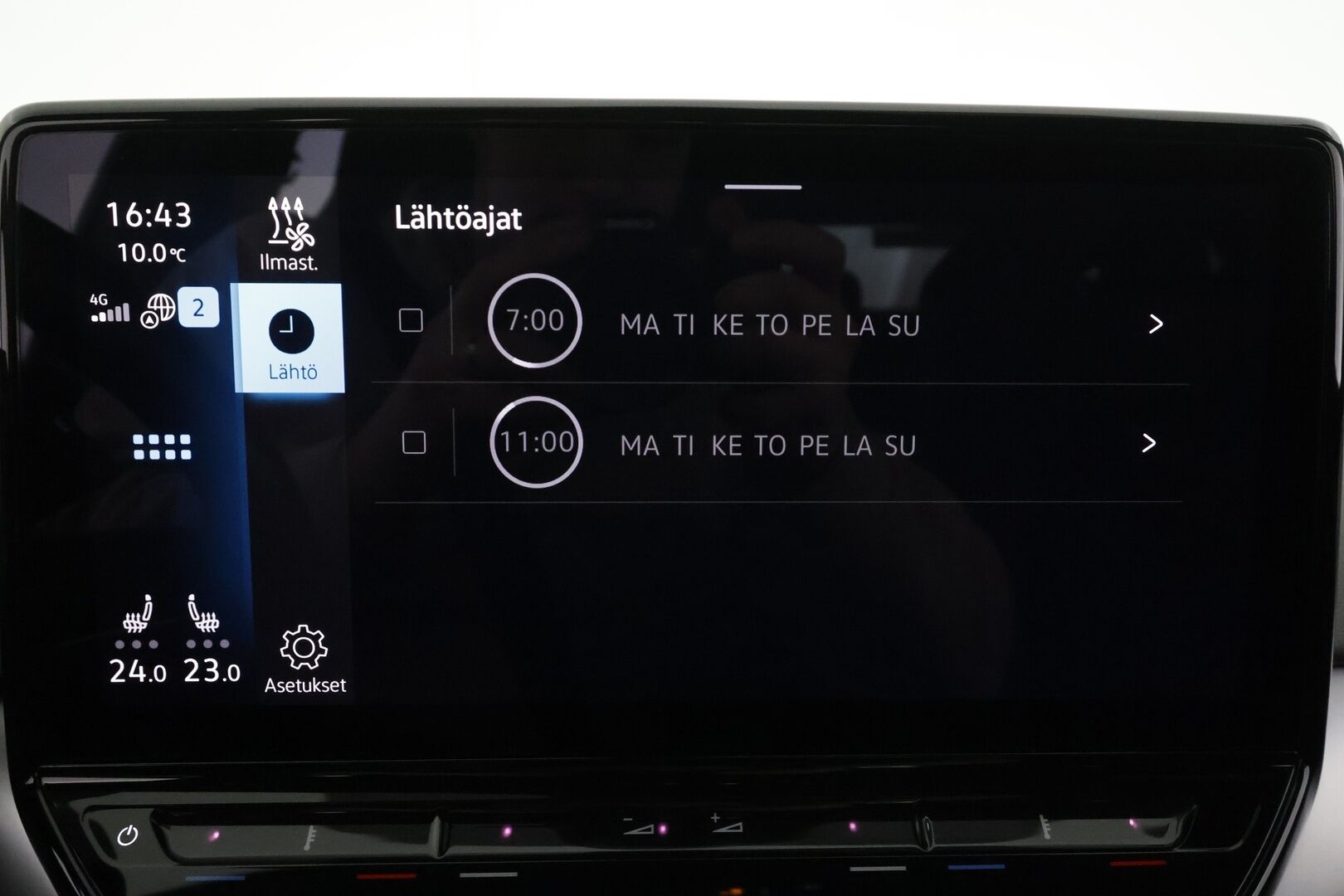VOLKSWAGEN ID.5 2023 Pro Performance 150 kW Top Sport, akku 77 kWh * Lämpöpumppu / Vetokoukku / Matrix LED / Peruutuskamera / Hierovat Muistipenkit / Adapt.Vakkari - Akku kuntotarkastettu SoH 95,6% / Kahdet renkaat aluvanteilla / Merkkihuollot! - HULLUT AVAJAISHULINAT KORKOTARJOUS 3,29 %