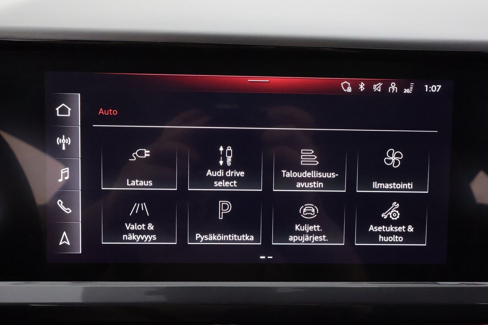 AUDI Q4 E-TRON 2022 50 E-Tron Quattro S-Line * ILP / Koukku / Panorama / P.kamera / HUD / ACC / Matrix / Sportpenkki Muistilla * - Sonos / Akku kuntotarkastettu / Merkkihuollot / Kahdet renkaat aluvanteilla / 2x Latauskaapelit