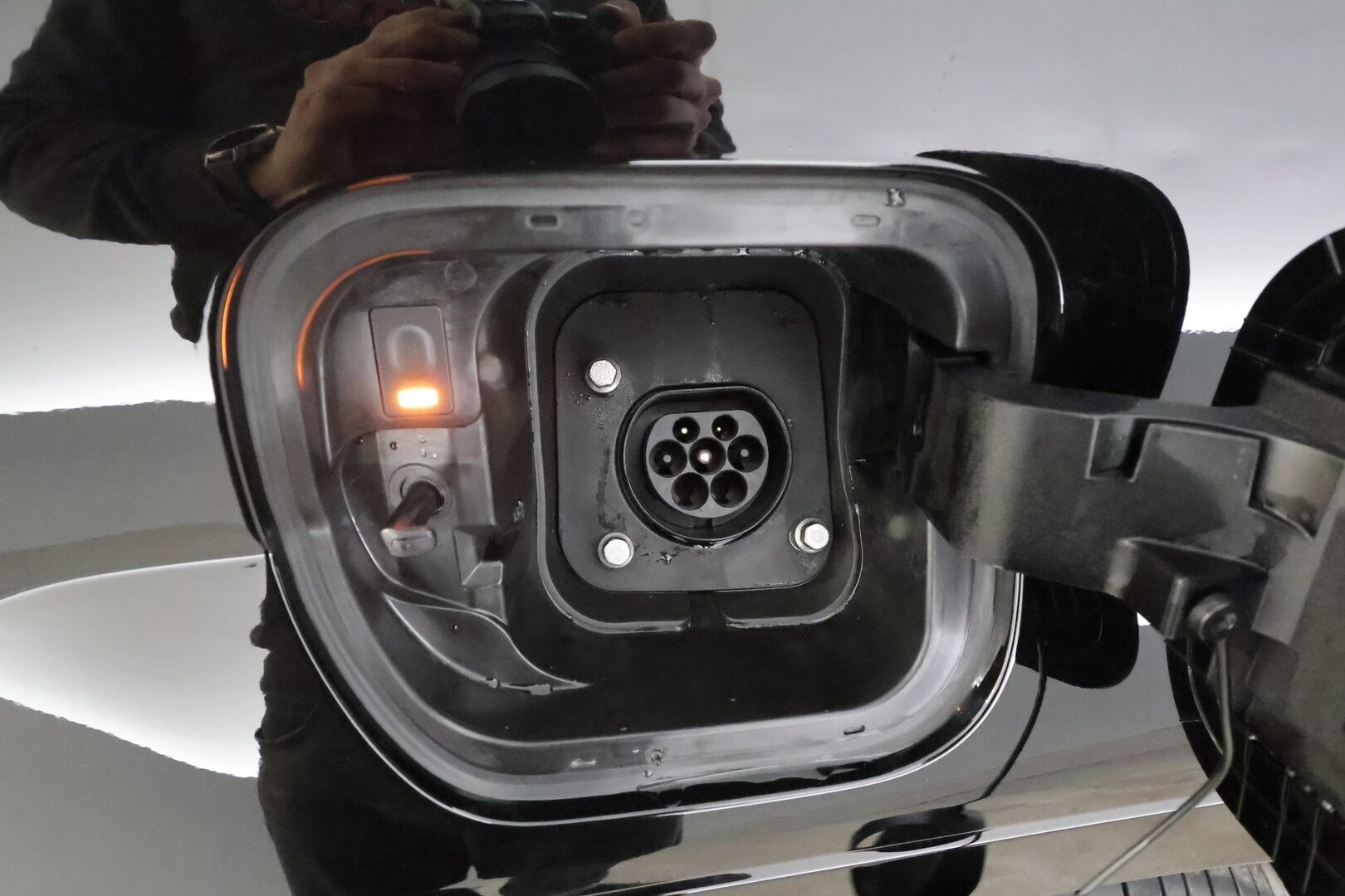 HYUNDAI SANTA FE 2024 1.6 T-GDi 253 hv Plug-in 4WD 6AT Calligraphy 6P * ACC / HUD / 360° / Bose / Relax-istuimet / Ilmastoidut nahat * - Merkkihuollettu