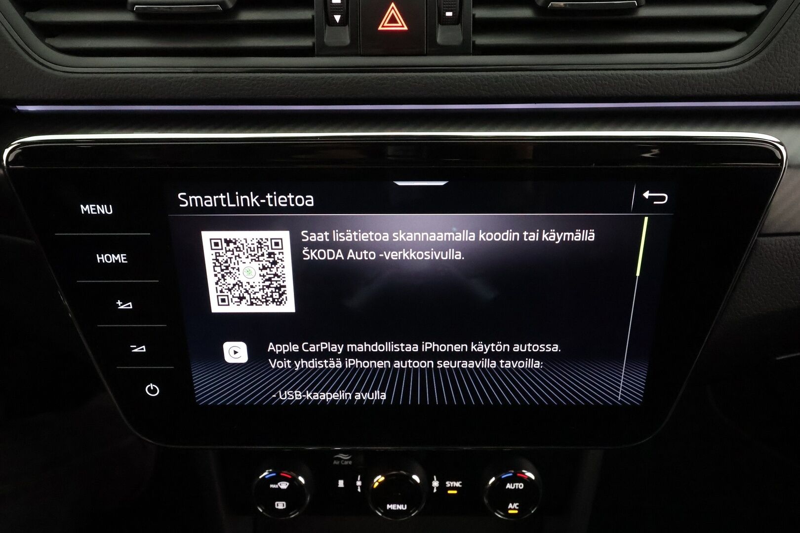 SKODA SUPERB 2023 Combi 2,0 TDI 200 4x4 Ambition DSG * Webasto / Koukku / ACC / Matrix / P.Kamera / Muistipenkit / Navi * - Akku kuntotarkastettu / Merkkihuollot 