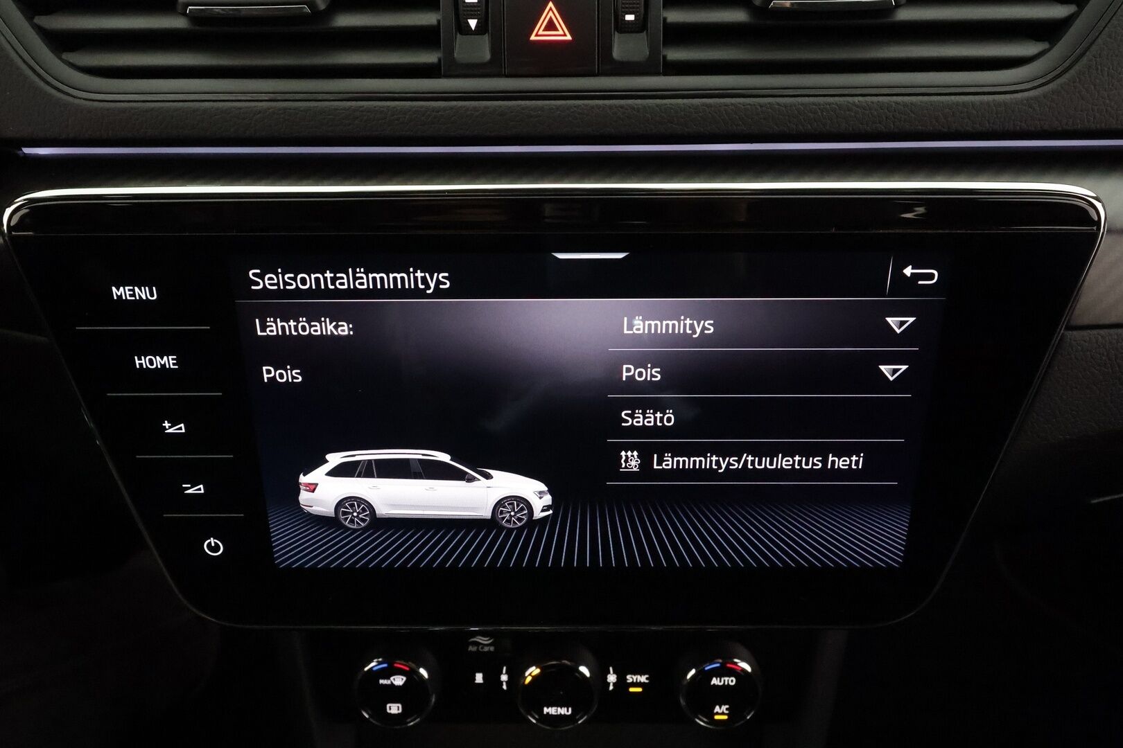 SKODA SUPERB 2023 Combi 2,0 TDI 200 4x4 Ambition DSG * Webasto / Koukku / ACC / Matrix / P.Kamera / Muistipenkit / Navi * - Akku kuntotarkastettu / Merkkihuollot 