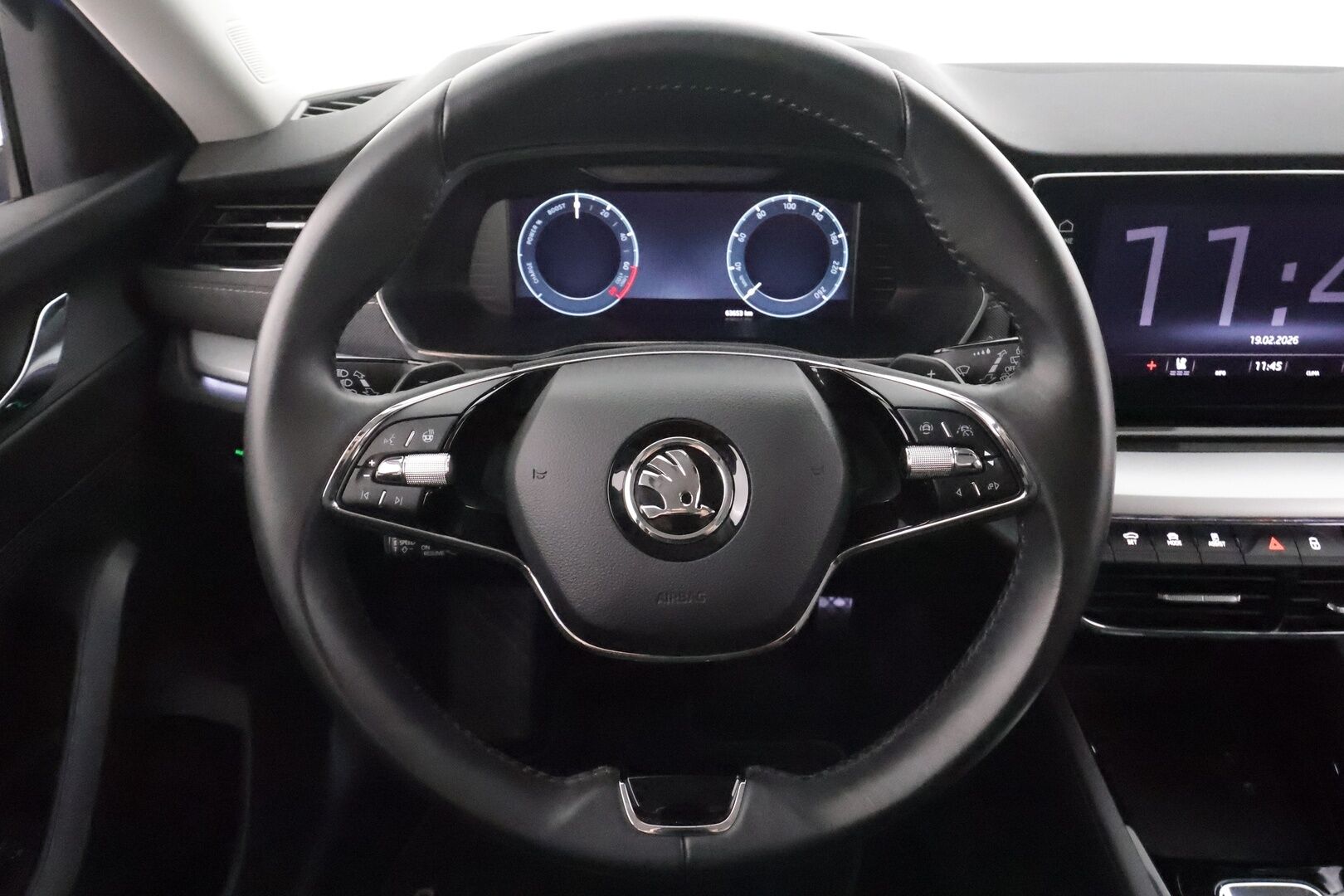 SKODA OCTAVIA 2023 1.4 TSi iV Style DSG * ACC / Webasto / Muistipenkit / P.kamera / Sporttinahat / Apple&Android * - Merkkihuollettu / Akku kuntotarkastettu / 2x Lataus / Kahdet Renkaat