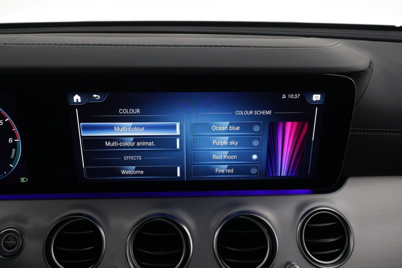 MERCEDES-BENZ E 2023 300de Business Avantgarde 4Matic T A * Distronic+ / P.kamera / Muistipenkit / Sähköluukku / KeylessGo / Widescreen / Nahat * - Akku kuntotarkastetu SoH 92,6% / Kahdet renkaat aluvanteilla / Merkkihuollettu - HULLUT AVAJAISHULINAT KORKOTARJOUS 3,29 %