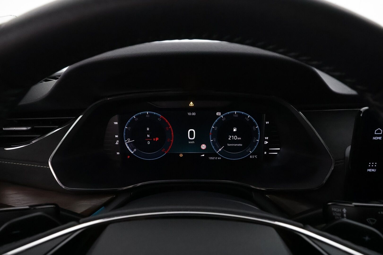 SKODA OCTAVIA 2021 Combi 2.0 TDI 200 4x4 Scout DSG * ACC / HUD / Koukku / Matrix-LED / Hierovat muistipenkit / P.Kamera / Keyless * - Merkkihuollettu