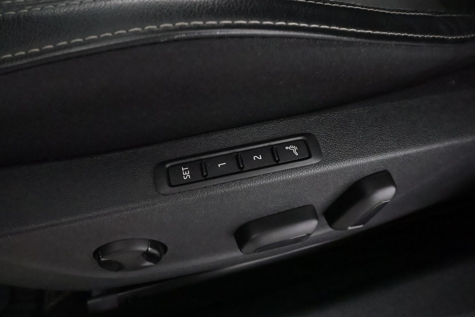 SKODA OCTAVIA 2021 Combi 2.0 TDI 200 4x4 Scout DSG * ACC / HUD / Koukku / Matrix-LED / Hierovat muistipenkit / P.Kamera / Keyless * - Merkkihuollettu