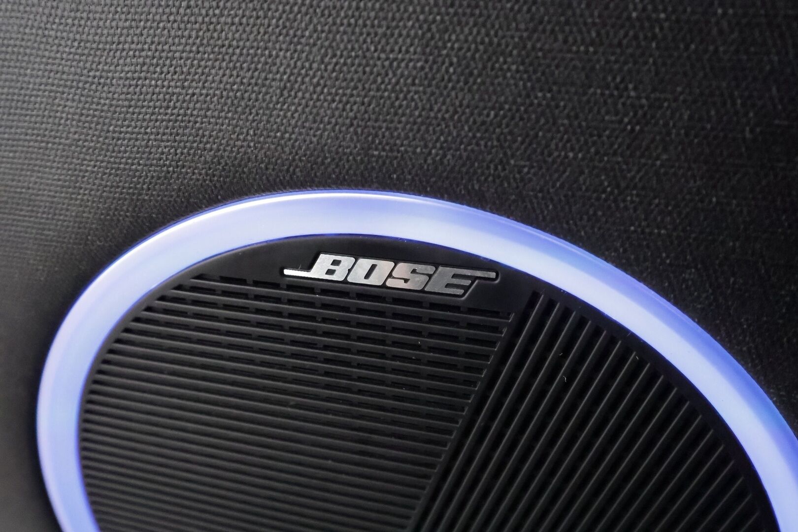 HYUNDAI IONIQ 5 2022 73 kWh 217 hv Premium * ACC / HUD / ILP / Ilmastoidut nahat / 360° / Bose / Keyless / Sähköluukku * - Kahdet renkaat aluvanteilla / Merkkihuollettu