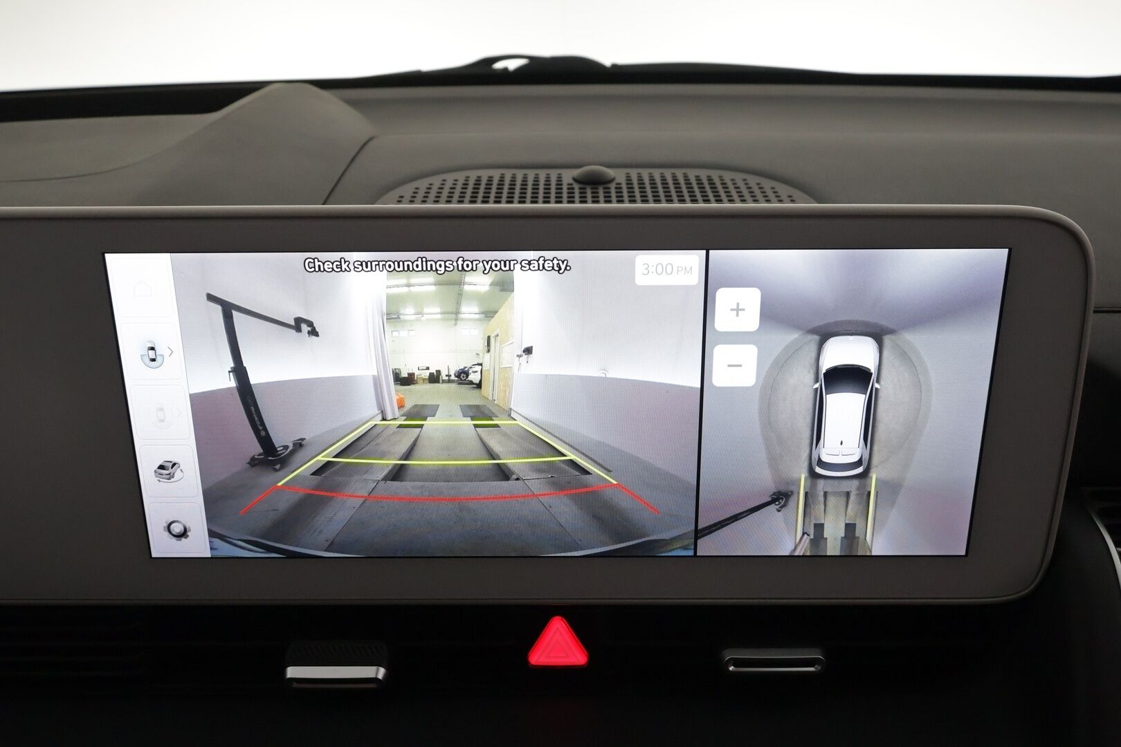 HYUNDAI IONIQ 5 2022 73 kWh 217 hv Premium * ACC / HUD / ILP / Ilmastoidut nahat / 360° / Bose / Keyless / Sähköluukku * - Kahdet renkaat aluvanteilla / Merkkihuollettu