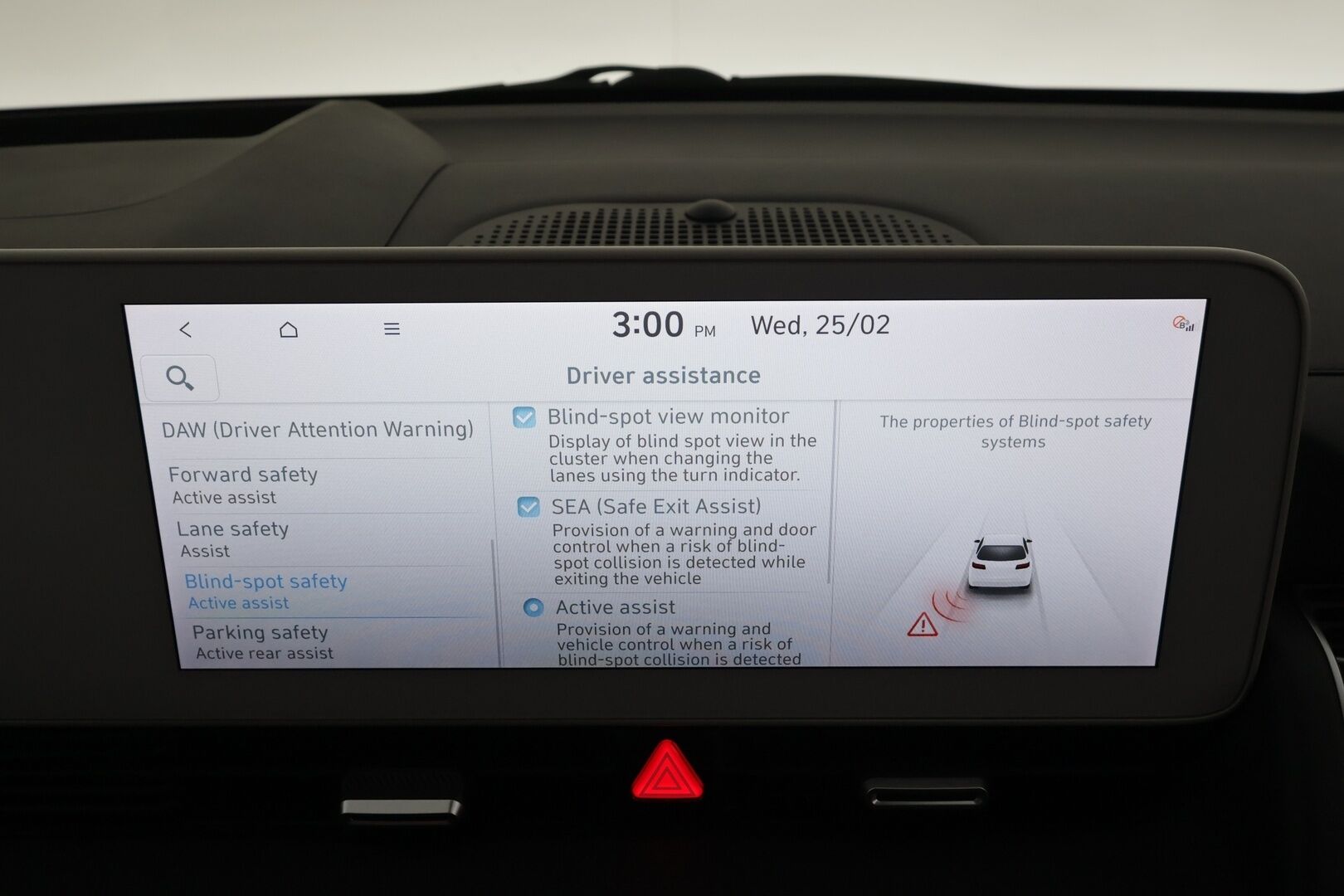 HYUNDAI IONIQ 5 2022 73 kWh 217 hv Premium * ACC / HUD / ILP / Ilmastoidut nahat / 360° / Bose / Keyless / Sähköluukku * - Kahdet renkaat aluvanteilla / Merkkihuollettu