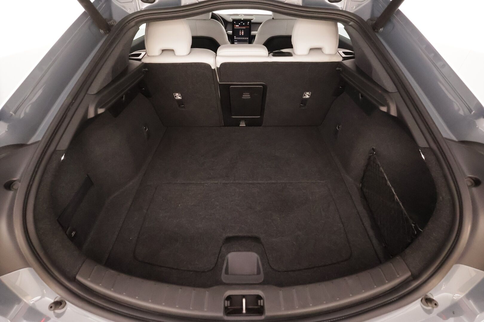 POLESTAR 2 2023 Long Range AWD 78 kWh * ACC / H&K / ILP / 360° / Lasikatto / Muistipenkki / Ilmastoidut nahat / Keyless * - Kahdet renkaat aluvanteilla / Merkkihuollettu 