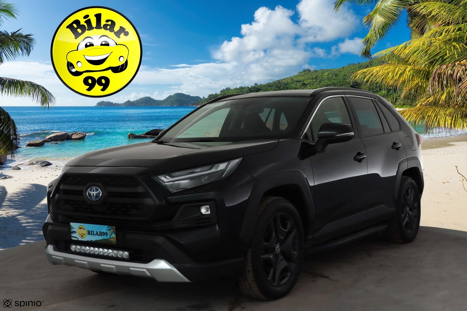 TOYOTA RAV4 2023 2.5 Hybrid Adventure AWD * ACC / P.kamera / Nahat / Koukku / Sähköpenkki / Keyless / Facelift  / Digimittaristo * - Kahdet renkaat aluvanteilla / Merkkihuollettu