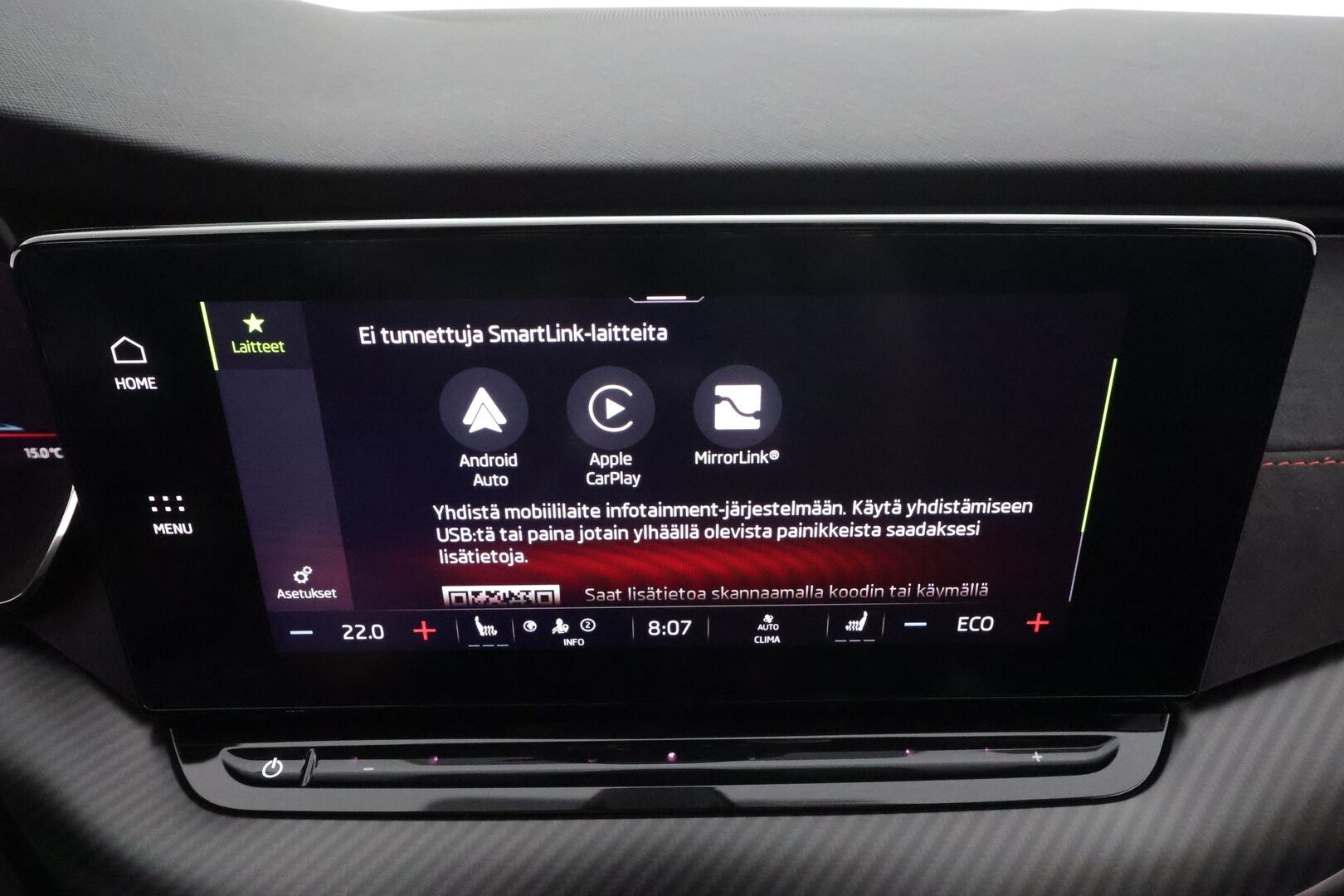 SKODA OCTAVIA 2023 1.4TSI PHEV RS iV DSG * ACC / HUD / Webasto / Hierovat muistipenkit / Canton / Matrix LED / P.kamera / Navi / Keyless * - Kahdet renkaat aluvanteilla / Merkkihuollettu / Huippuvarusteet