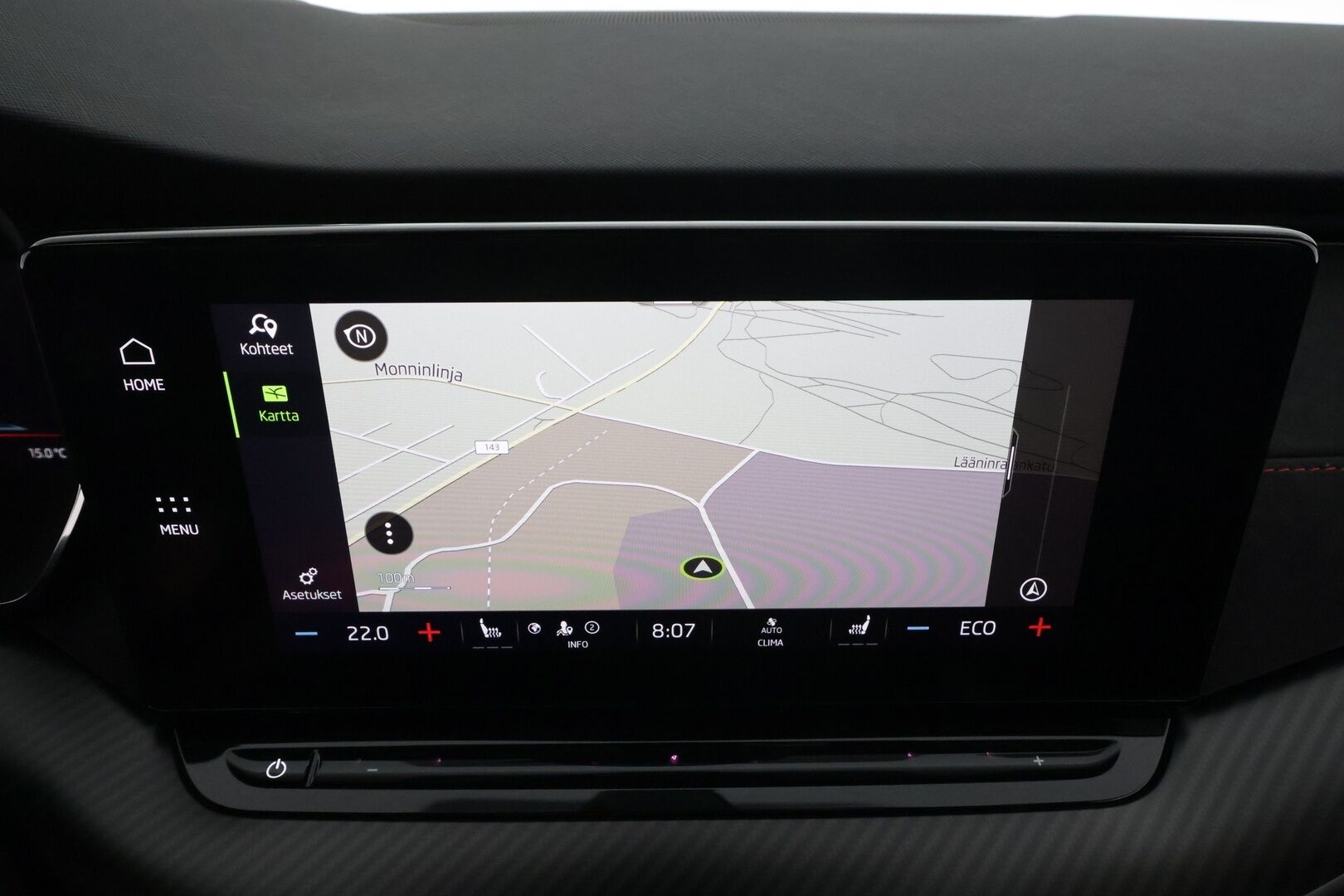 SKODA OCTAVIA 2023 1.4TSI PHEV RS iV DSG * ACC / HUD / Webasto / Hierovat muistipenkit / Canton / Matrix LED / P.kamera / Navi / Keyless * - Kahdet renkaat aluvanteilla / Merkkihuollettu / Huippuvarusteet