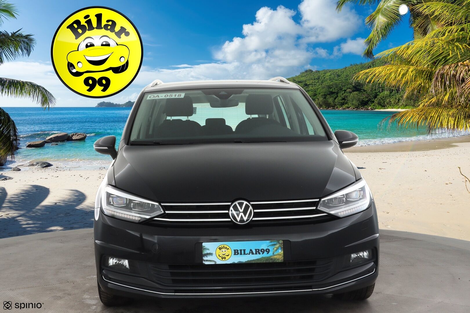 VOLKSWAGEN TOURAN 2023 Highline 2.0 TDI 110kW DSG 7-P * ACC / P.kamera / Adap.LED / Koukku / Webasto / Navi / Hierovat penkit * - Merkkihuollettu