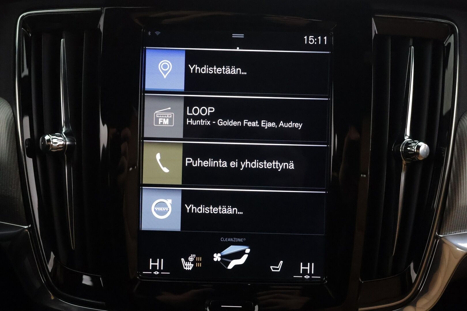 Volvo V90 CROSS COUNTRY 2019 D4 AWD Plus * ACC / P.kamera / Koukku / Webasto / Muistipenkki / Ruskeat nahat / Sähköluukku * - Magic-blue metalliväri / Alletaittuva koukku / Ruskeat nahat - HULLUT AVAJAISHULINAT KORKOTARJOUS 3,29 %