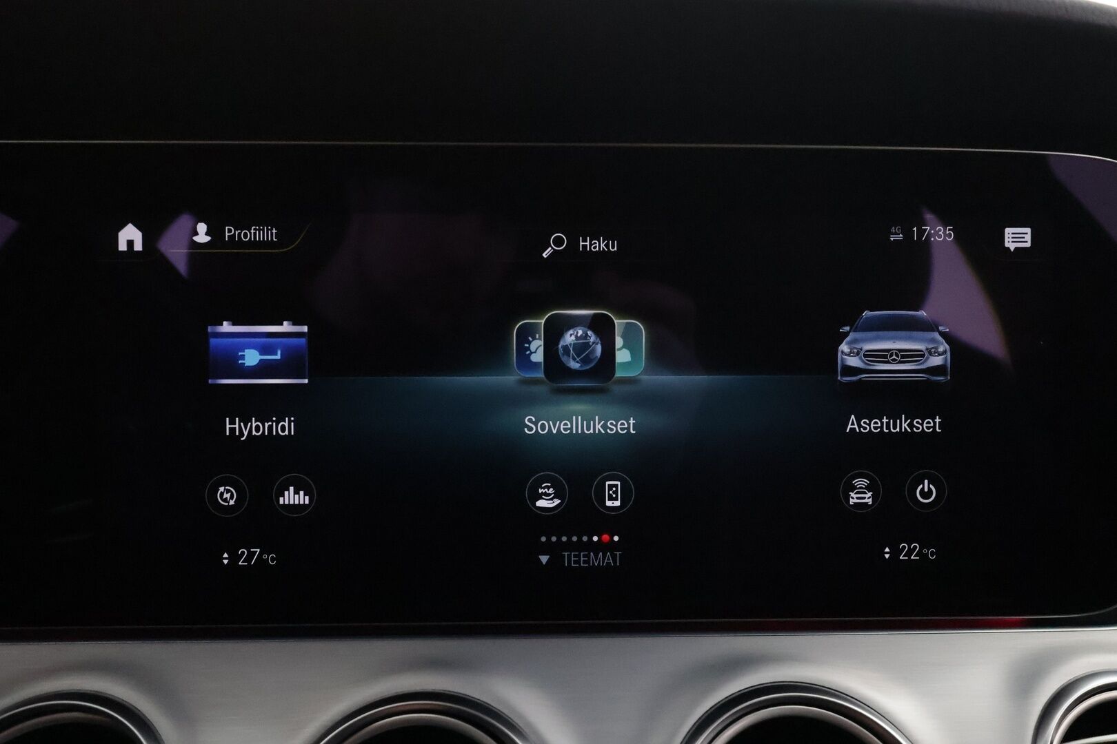 MERCEDES-BENZ E 2023 300 de 4Matic T AMG - | DTR+ | P.kamera | Ilmastoidut nahat | Keyless | Widescreen | Bliss | Keyless GO | Carplay | Led High Performance | Sähköluukku | Navi | Merkkihuollettu | ALV- vähennyskelpoinen |